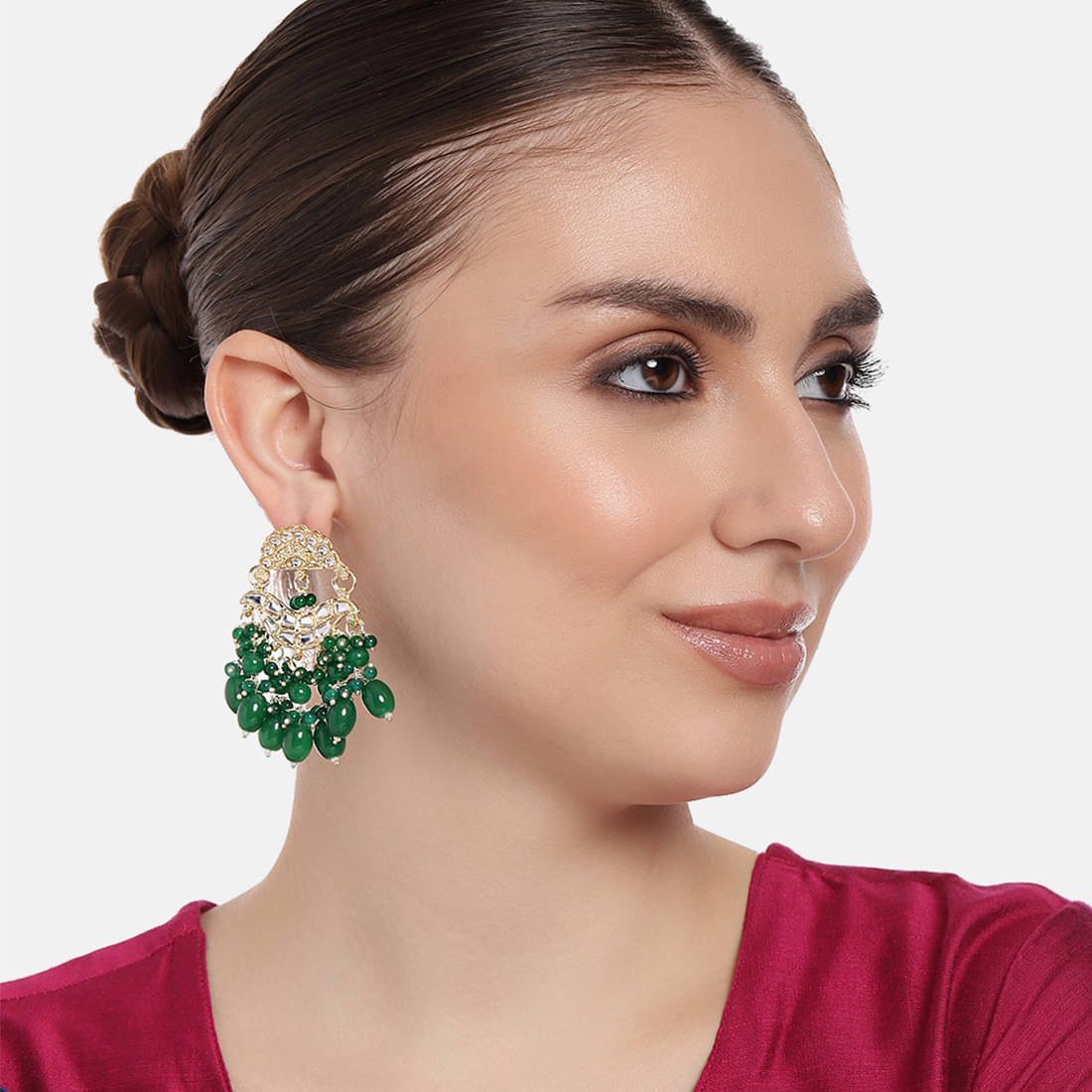     			Estele Green Danglers Earrings ( Pack of 1 )
