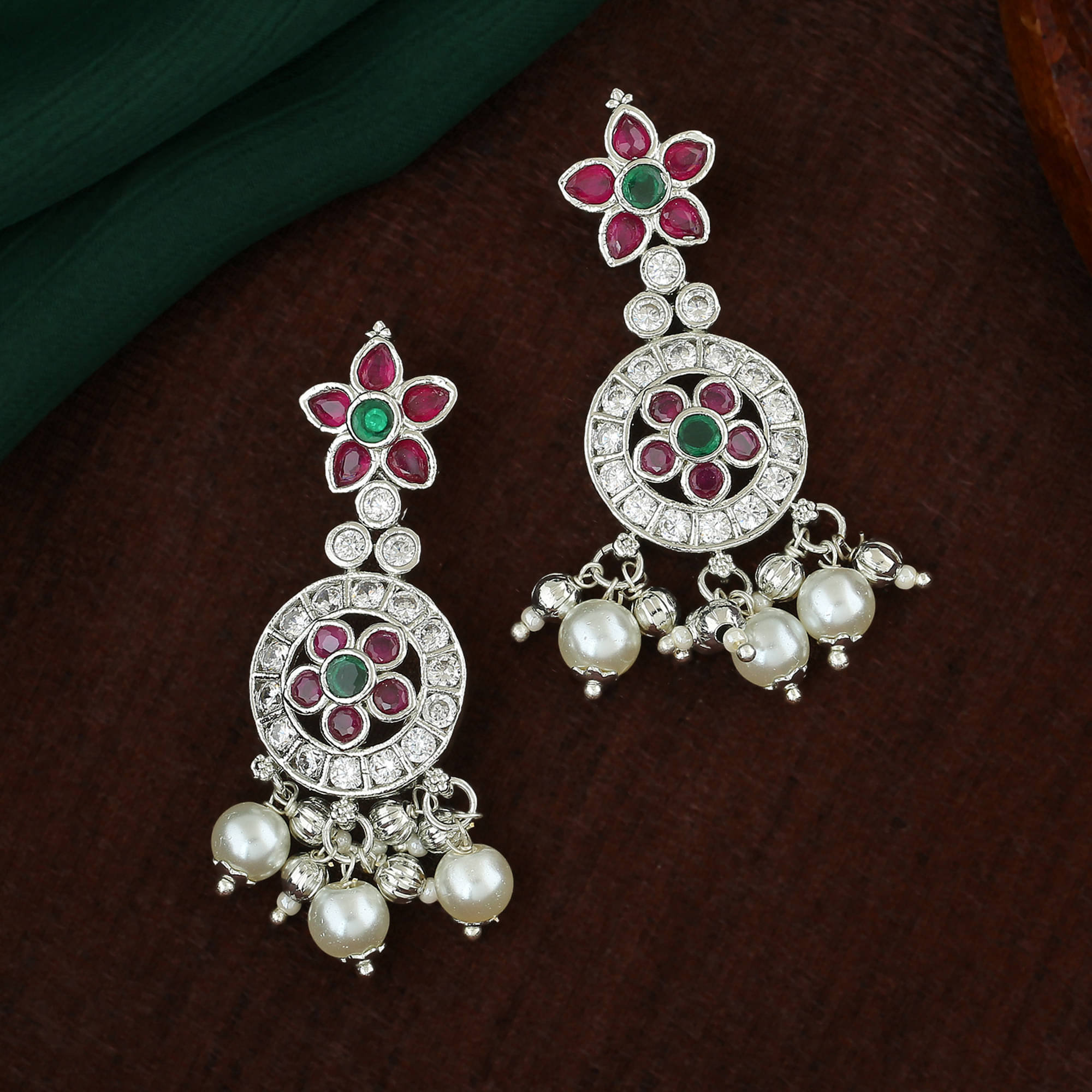     			Estele Multi Color Danglers Earrings ( Pack of 1 )