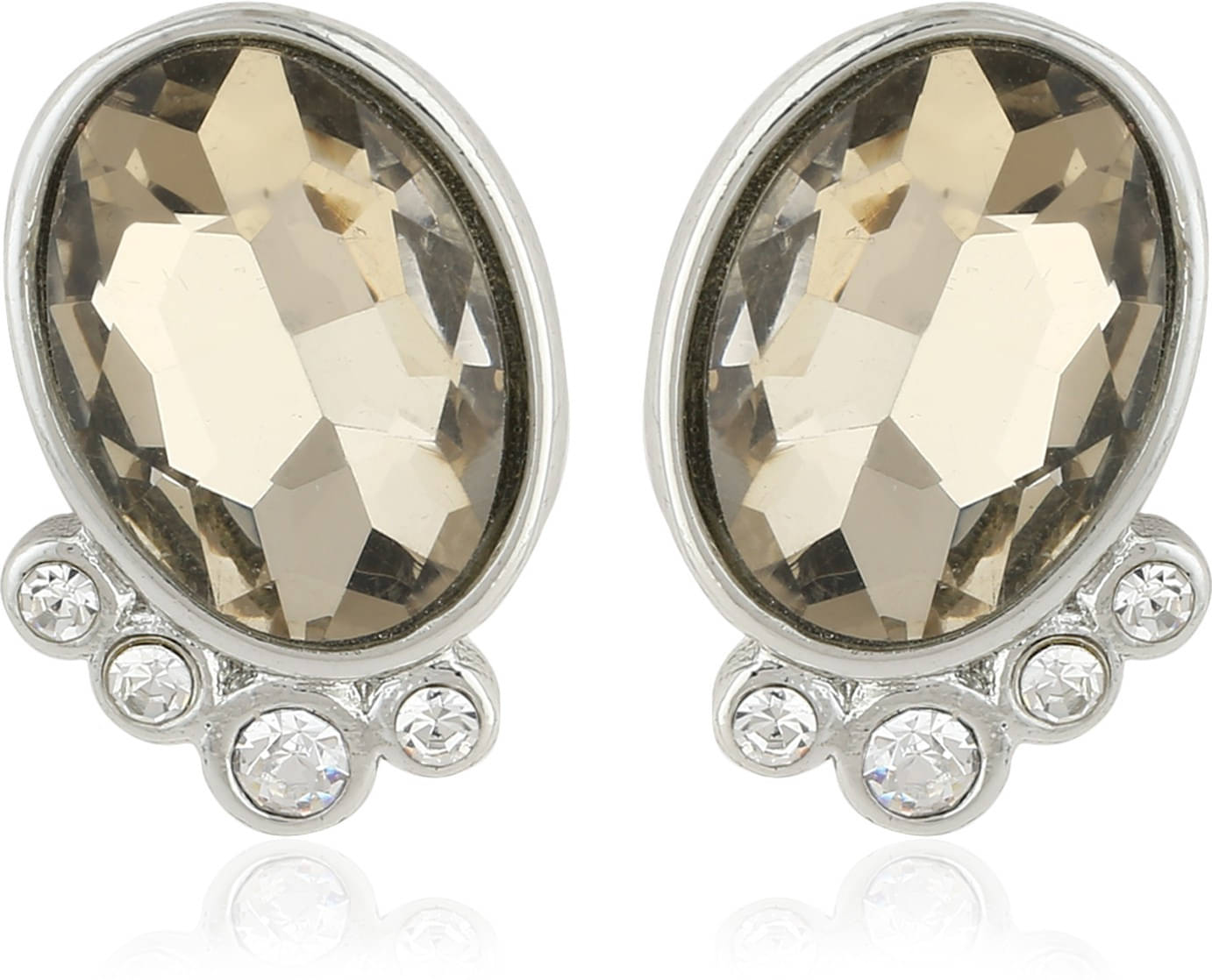     			Estele Multi Color Stud Earrings ( Pack of 1 )