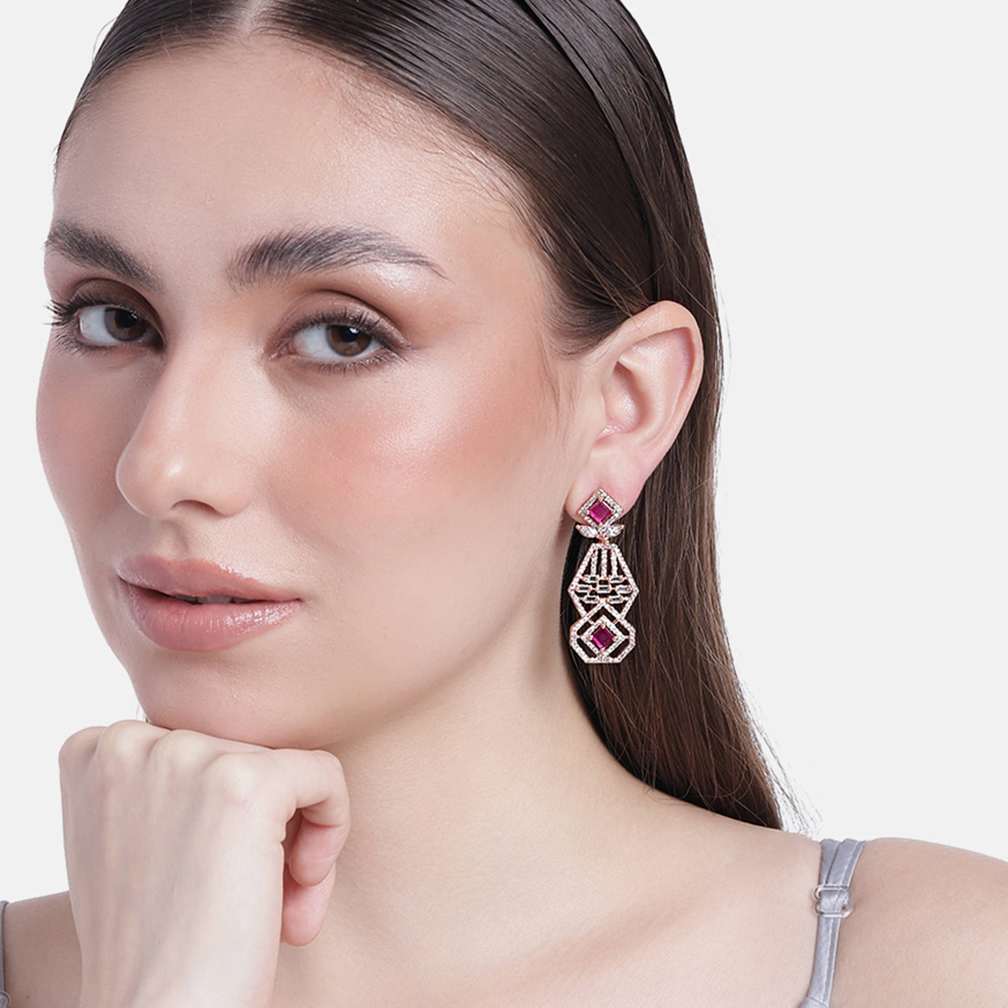     			Estele Pink Danglers Earrings ( Pack of 1 )