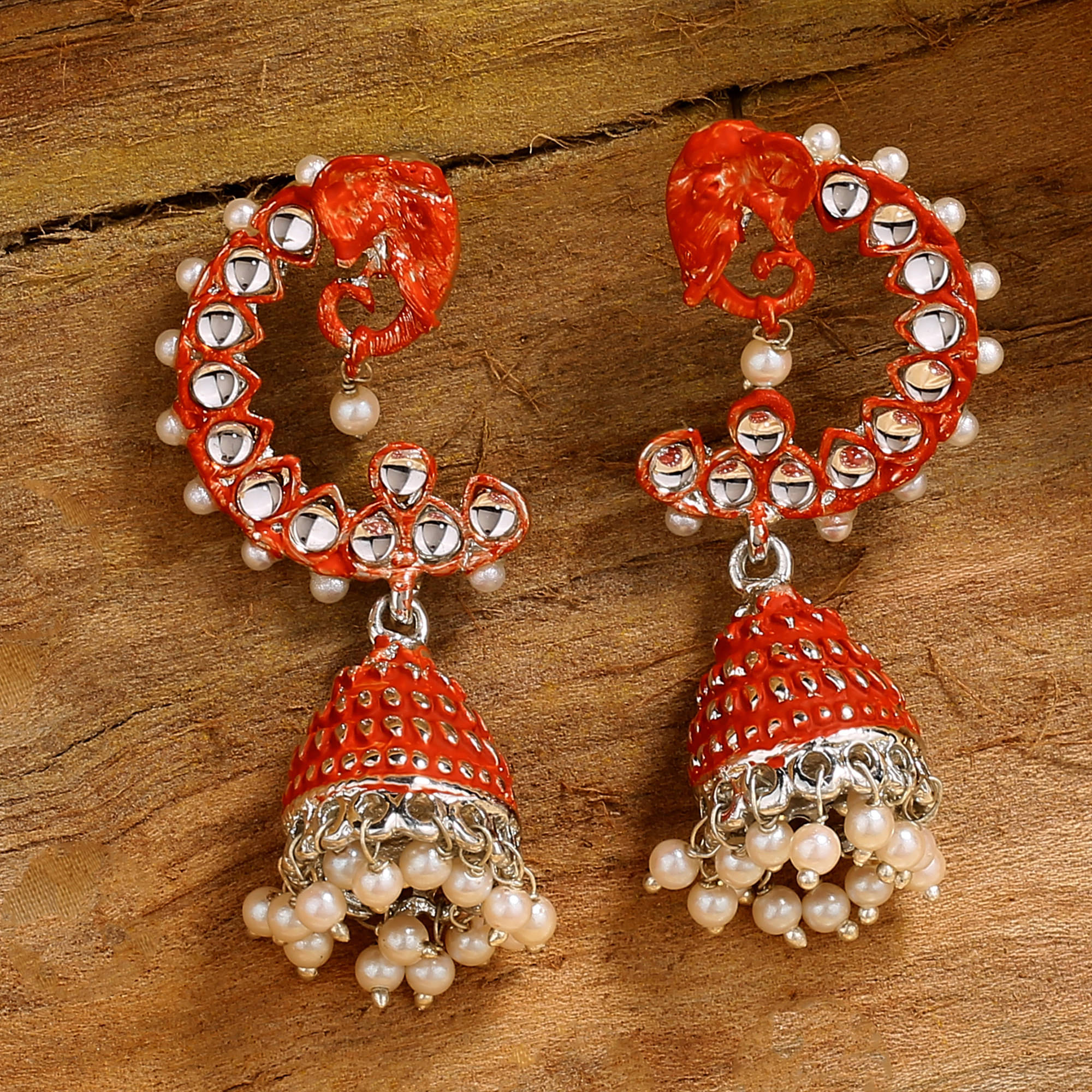    			Estele Red Danglers Earrings ( Pack of 1 )
