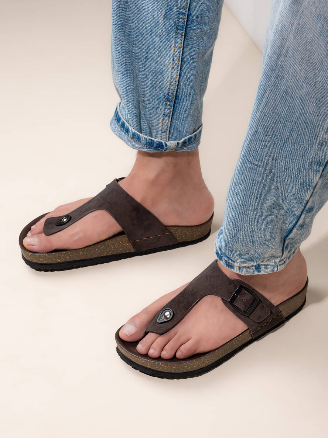     			Fentacia Brown Men's Thong Flip Flop