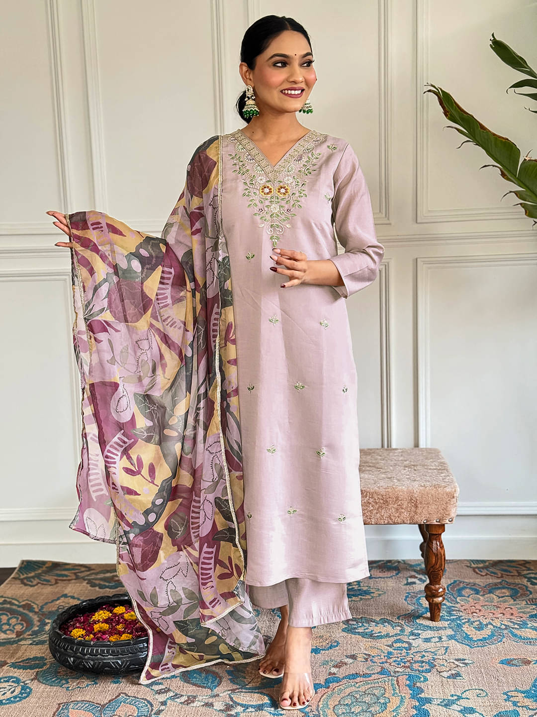     			Krisio Women Chanderi Embroidered Straight Kurti With Pants ( Beige )