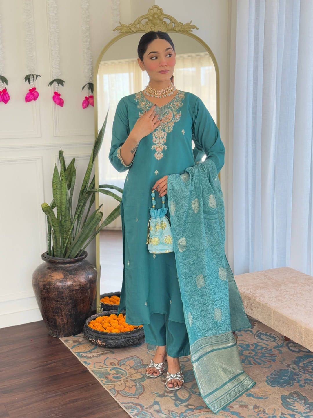 Krisio Women Silk Blend Embroidered Straight Kurti With Pants ( Grey ) Krisio Women Silk Blend Embroidered Straight Kurti With Pants ( Grey )