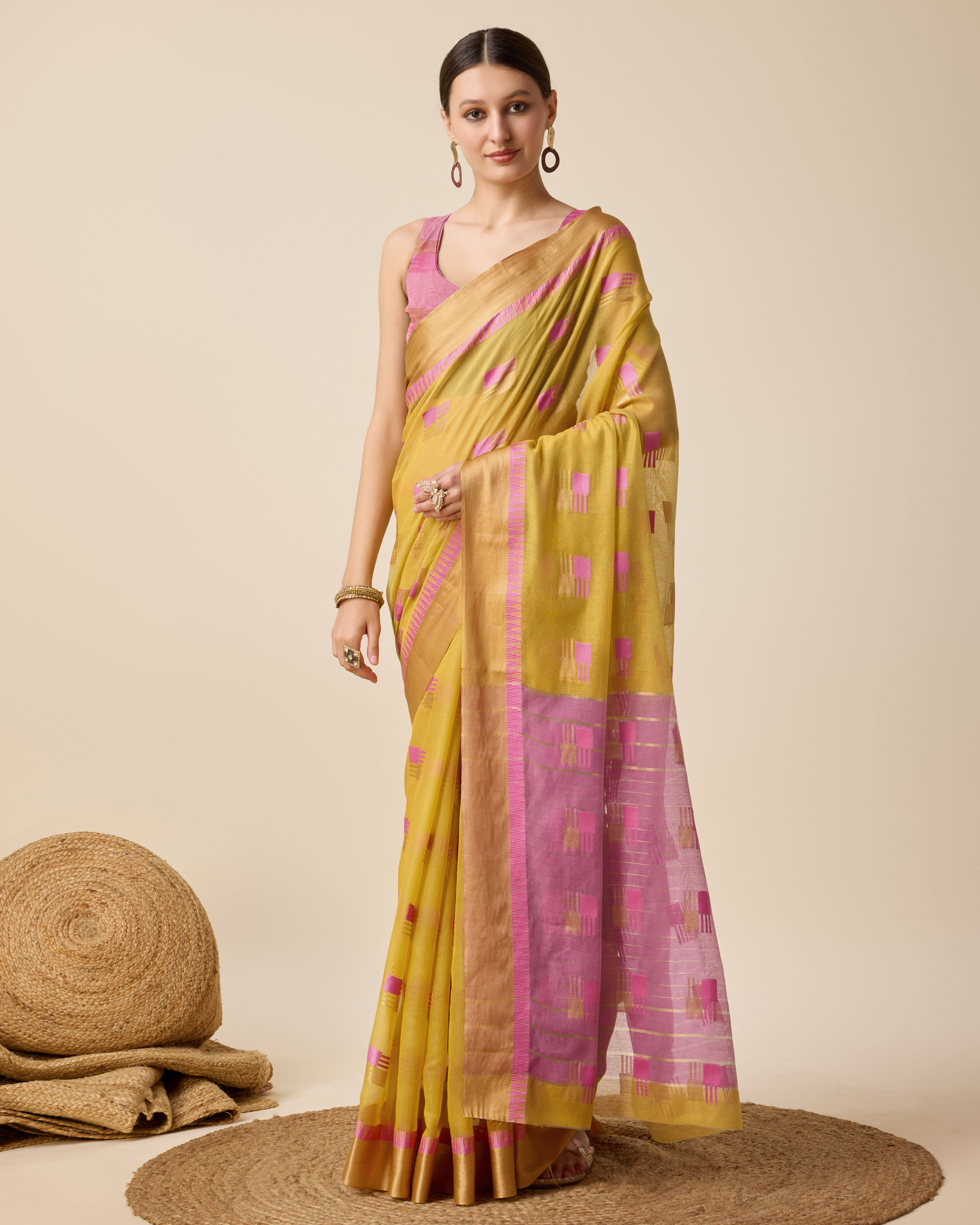     			Nayanthara Trends Cotton Silk Embellished Saree With Unstitched Blouse Piece ( Yellow )