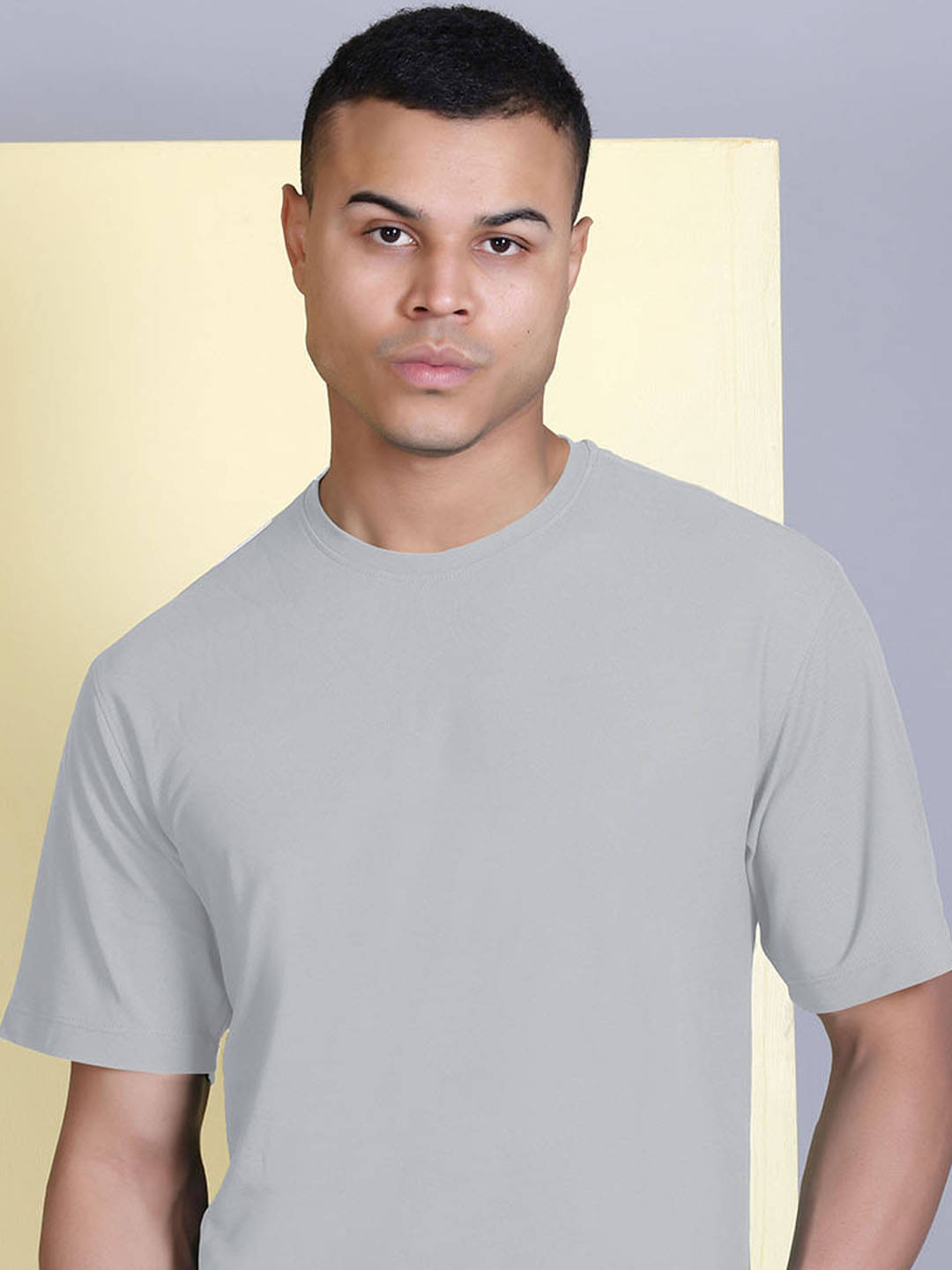     			Promount Men Polyester Regular Fit Solid T-Shirt ( Grey )