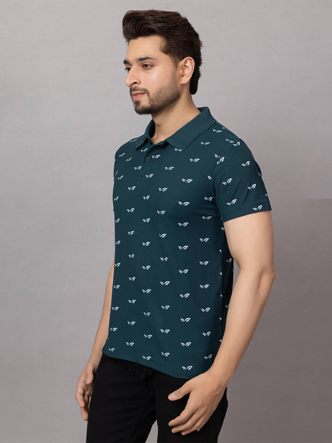     			TRIUS Men Cotton Blend Regular Fit Printed Polo T Shirt ( Dark Green )