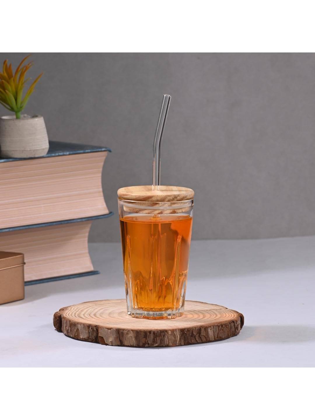     			AFAST Milk & Juice Shipper Glass Printed Juice Glass 200 ml ( Pack of 1 ) Transparent
