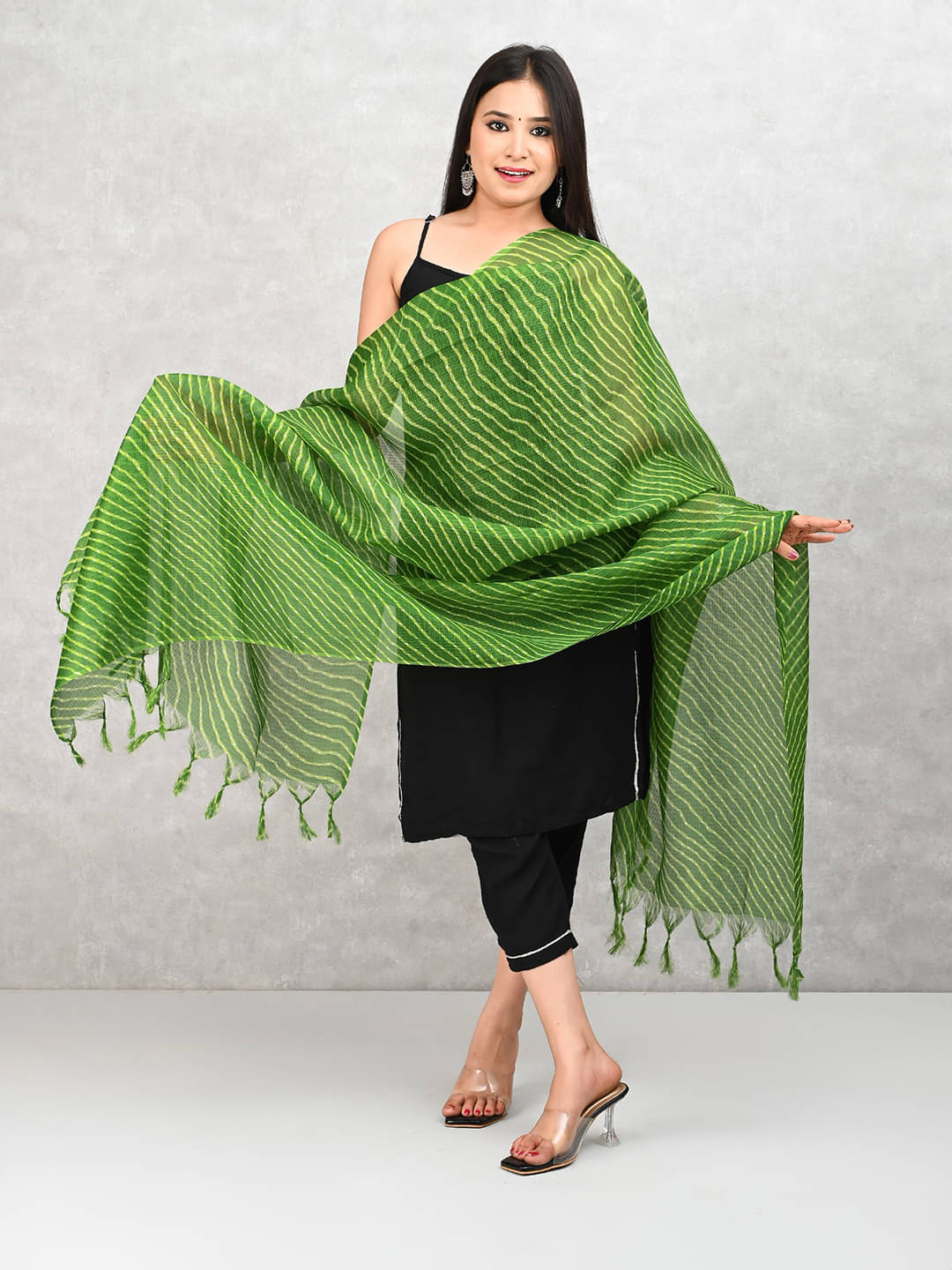     			Anjaneya Creations Green Cotton Blend Women's Dupatta - ( Pack of 1 )