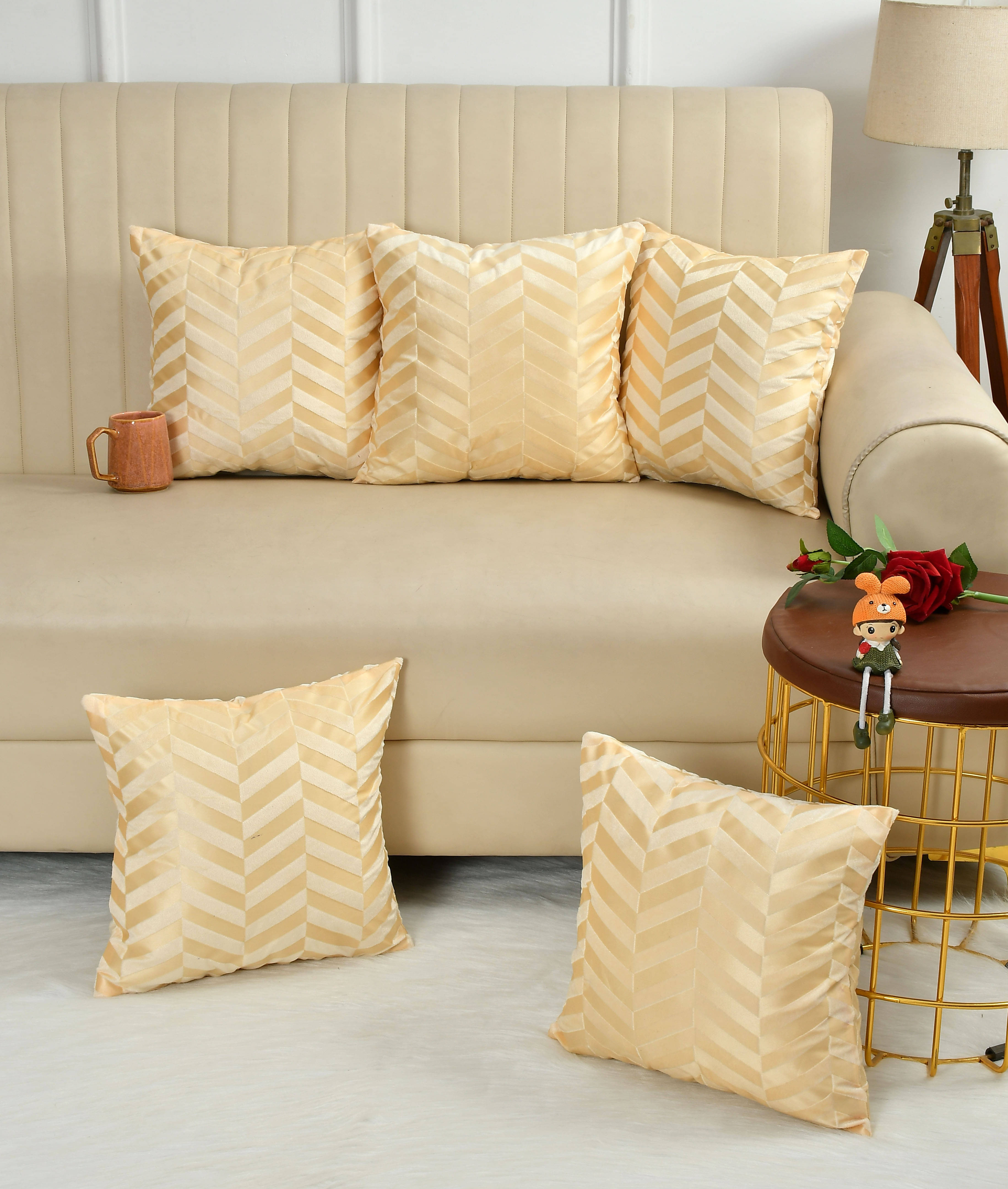 HudHud Furnishings Set of 5 Velvet Diagonal Striped Square Cushion Cover (40X40)cm - Cream HudHud Furnishings Set of 5 Velvet Diagonal Striped Square Cushion Cover (40X40)cm - Cream