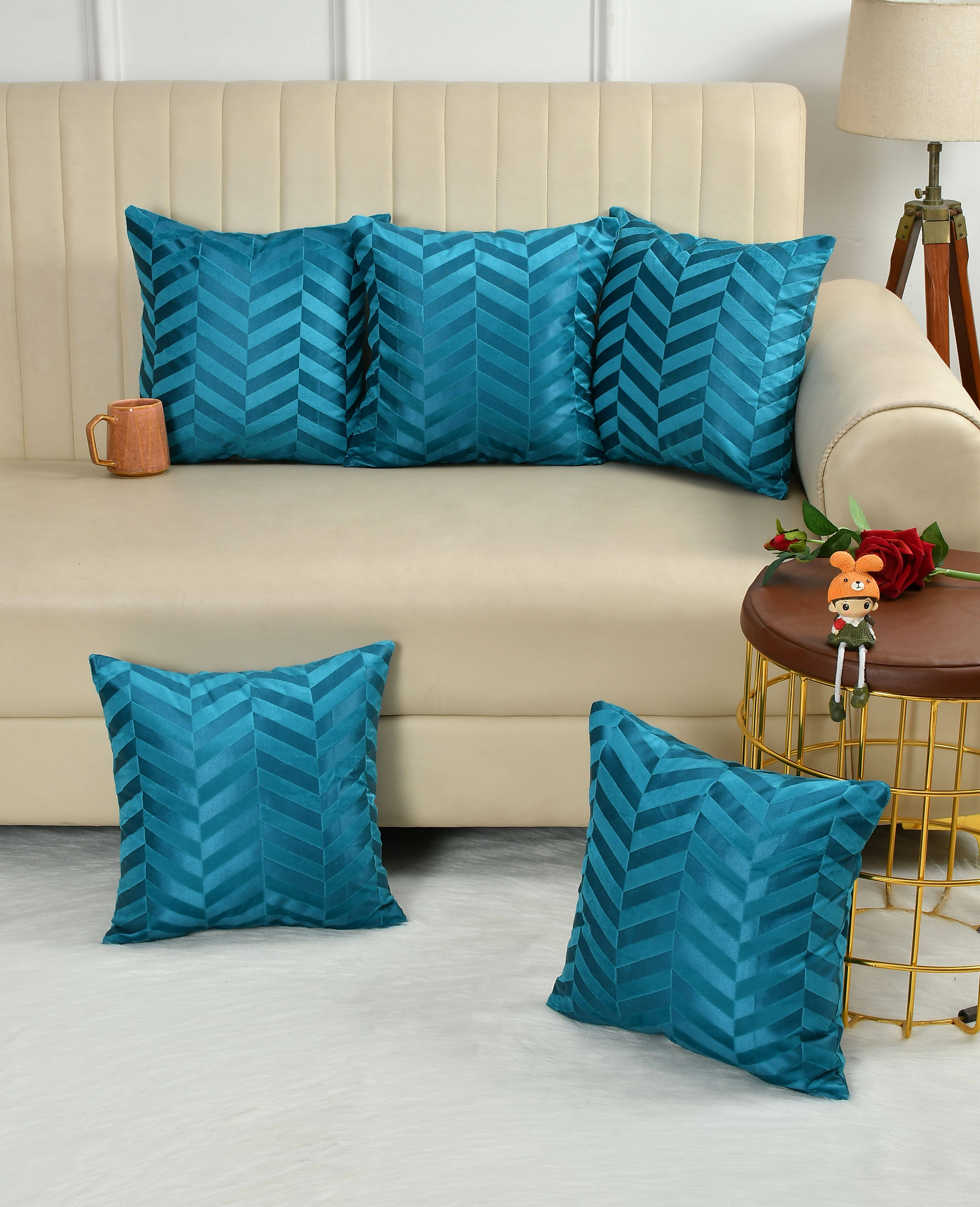 HudHud Furnishings Set of 5 Velvet Diagonal Striped Square Cushion Cover (40X40)cm - Aqua HudHud Furnishings Set of 5 Velvet Diagonal Striped Square Cushion Cover (40X40)cm - Aqua