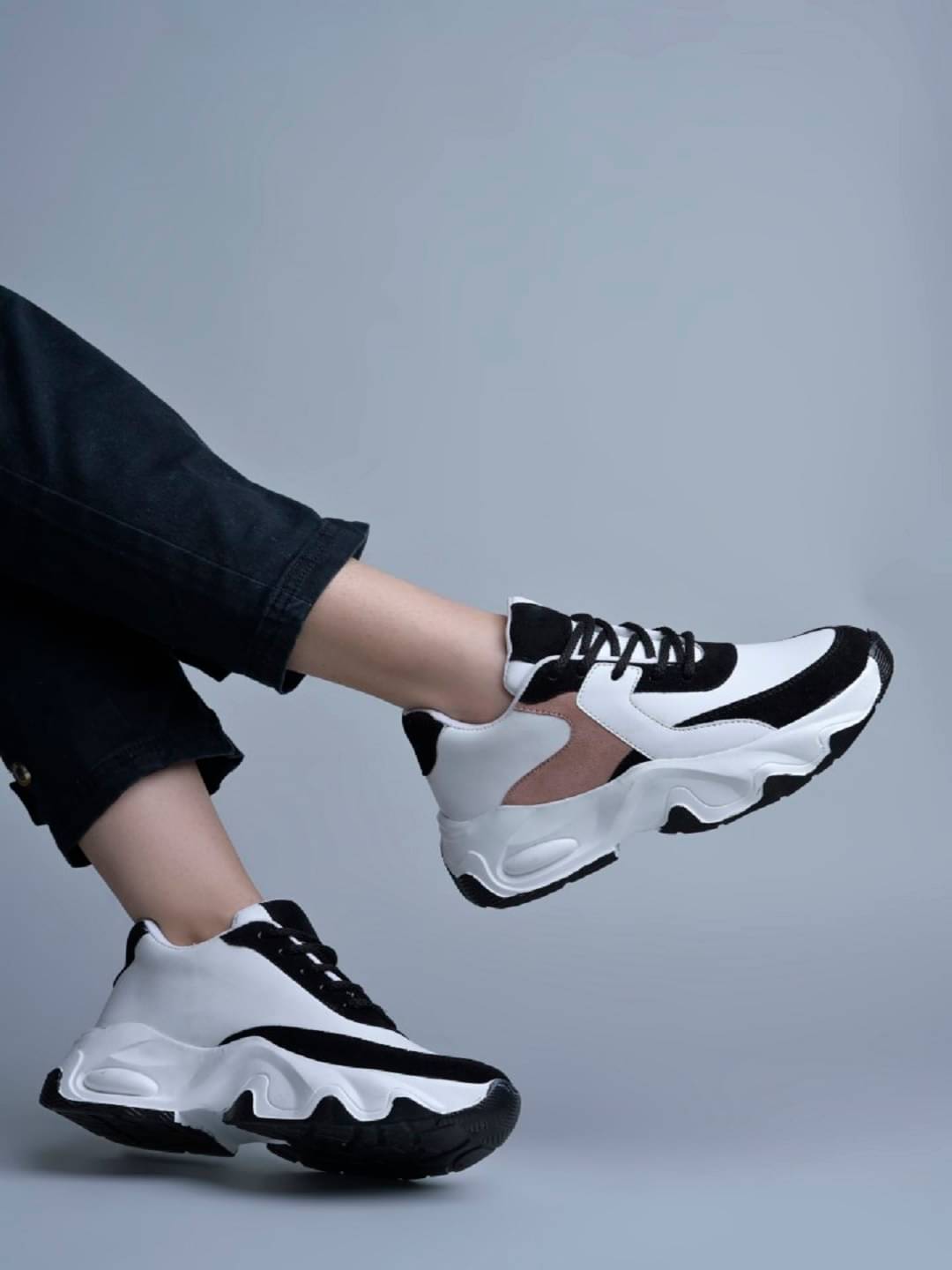     			JM Looks Black Women's Sneakers