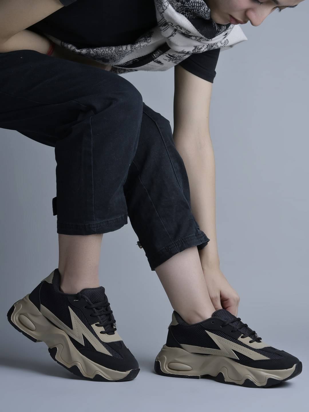     			JM Looks Black Women's Sneakers
