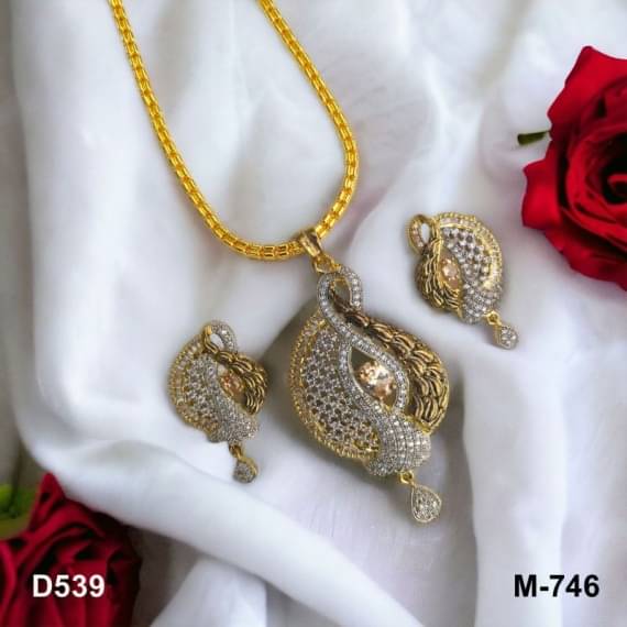     			RinGold Yellow Pendant set ( Pack of 1 )