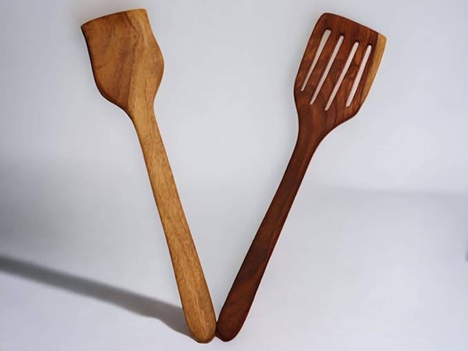     			SWH spoon 2 Wooden Serving Spoon Brown ( Pack of 2 )