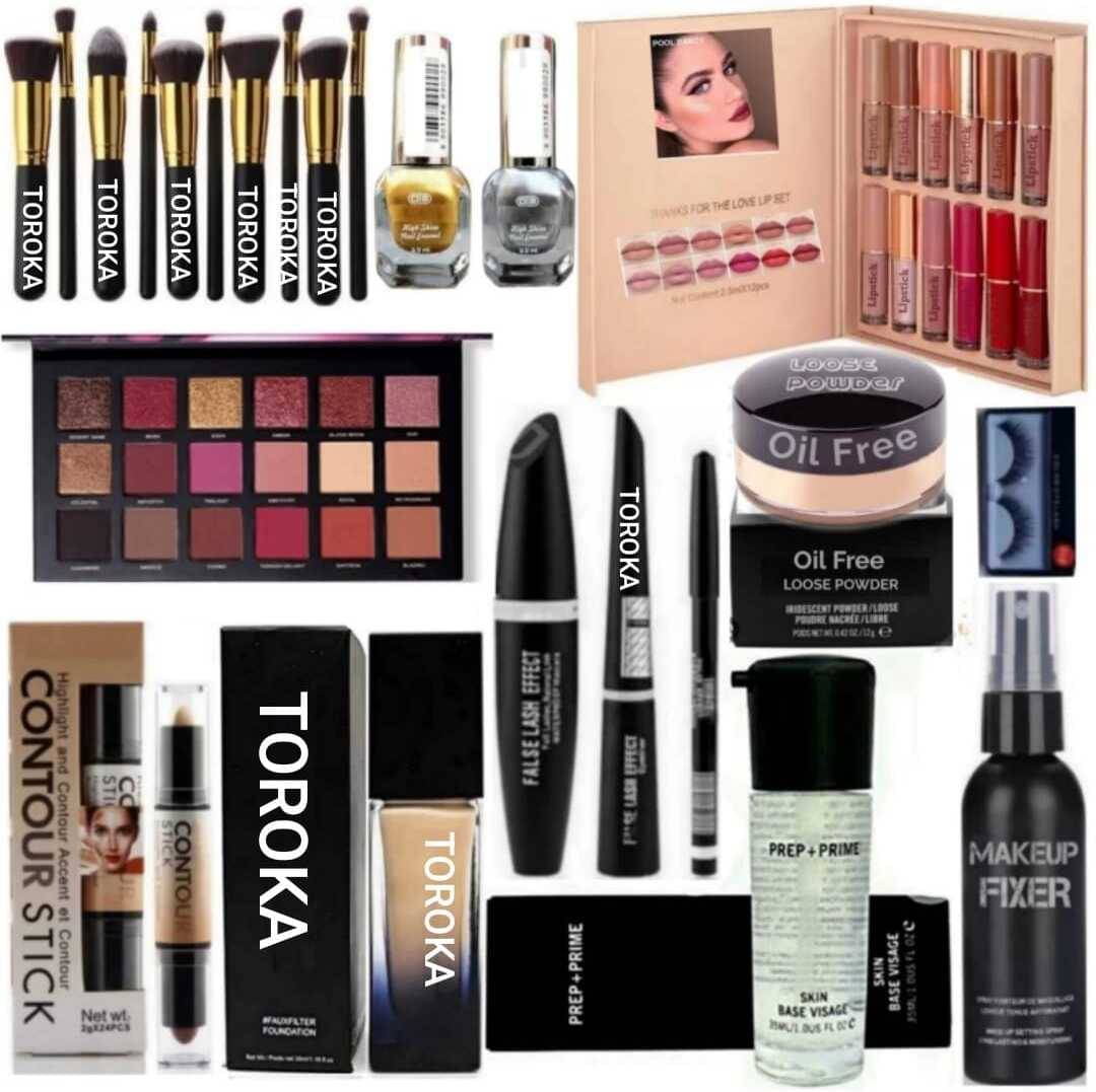     			Toroka Makeup Kit ( 14 )
