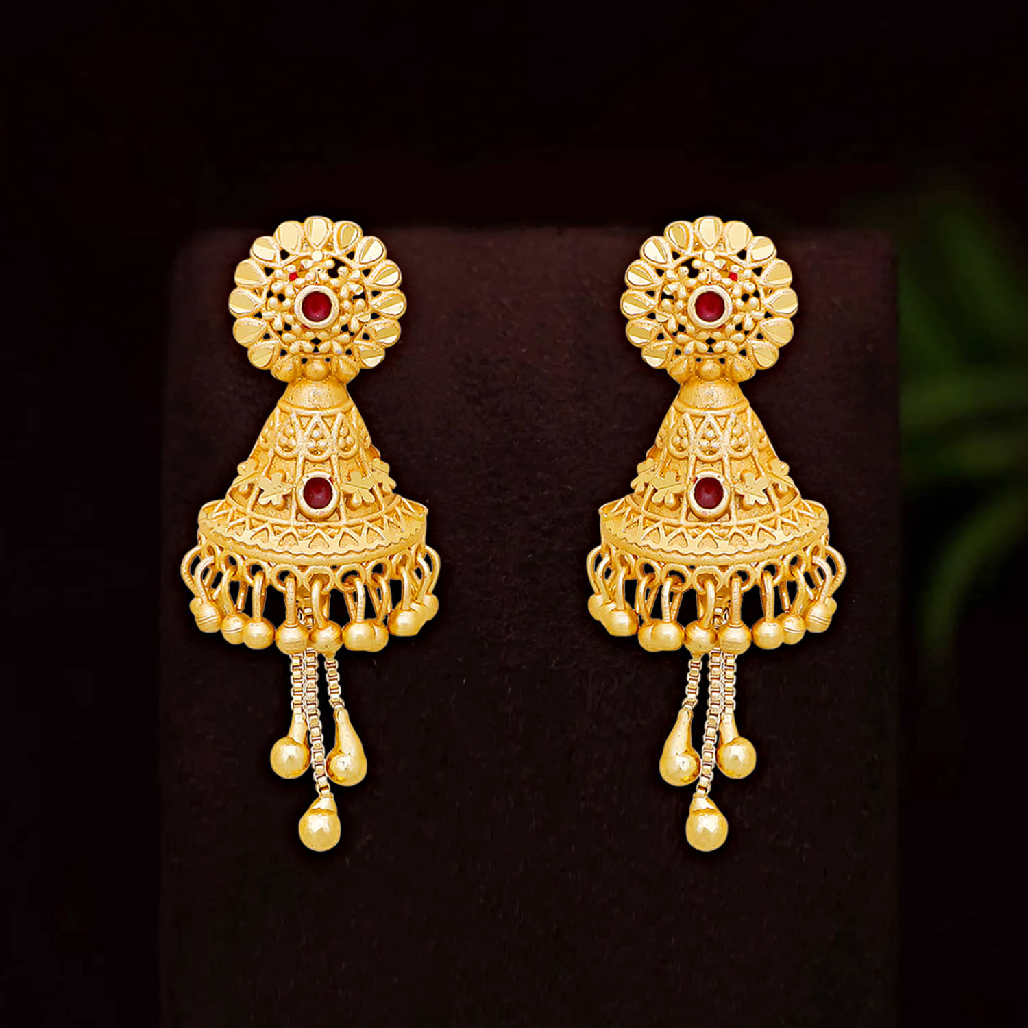     			Drashti Collection Golden Drop Earrings ( Pack of 1 )