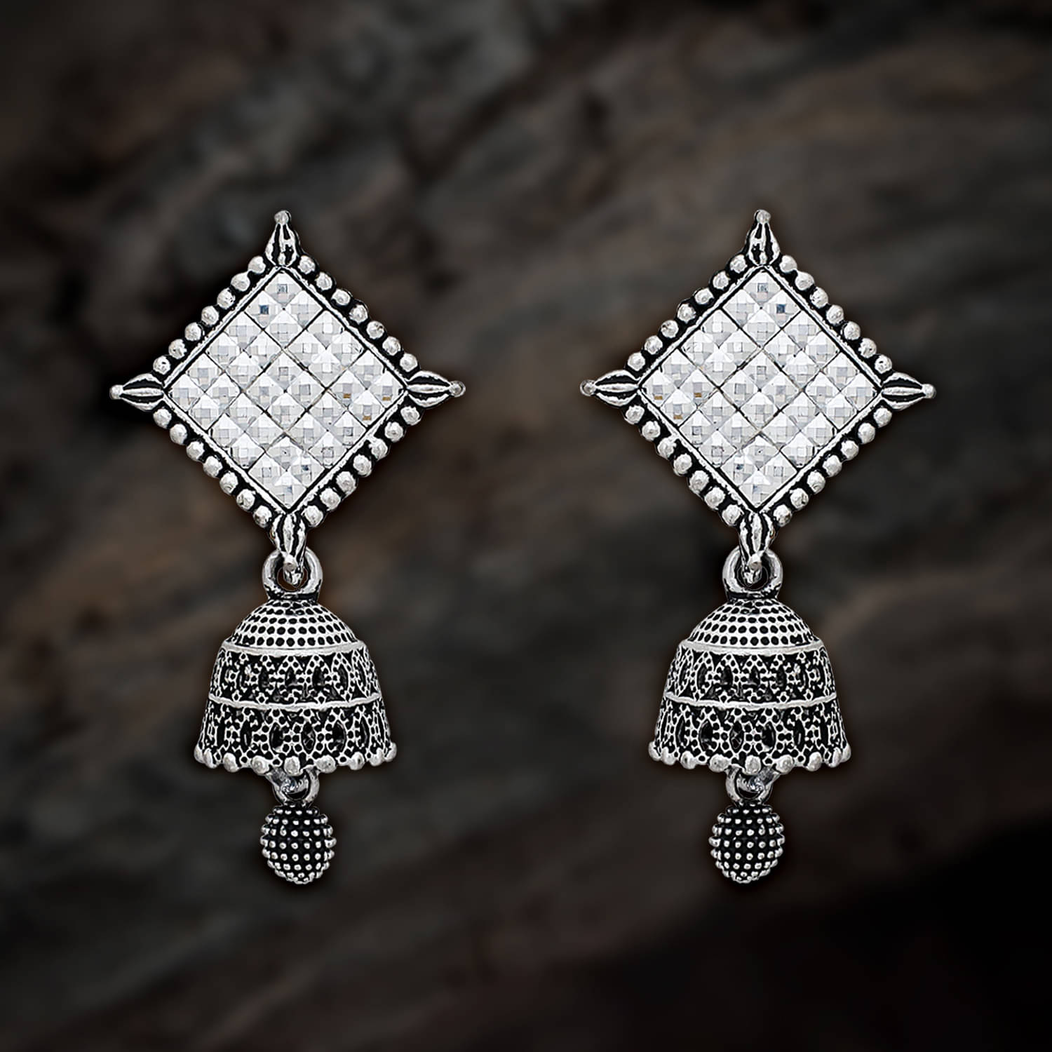     			Drashti Collection Silver Jhumki Earrings ( Pack of 1 )