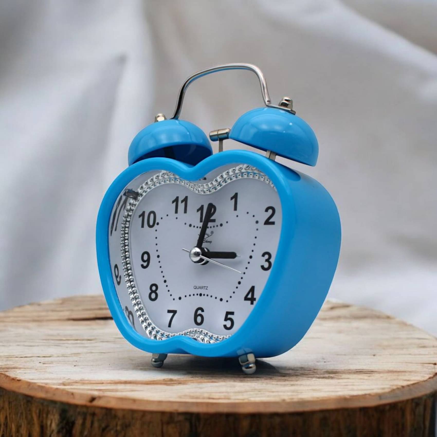 LAZYWINDOW Analog Twin Bell Alarm Clock - Pack of 1 LAZYWINDOW Analog Twin Bell Alarm Clock - Pack of 1