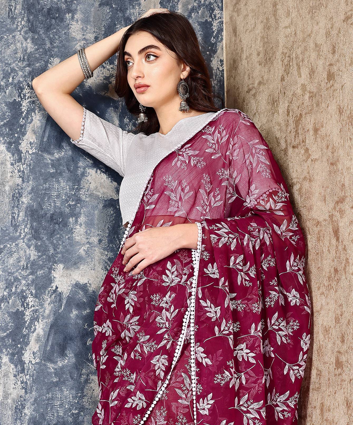 Parmila Fashion Chiffon Embellished Saree With Unstitched Blouse Piece ( Purple ) Parmila Fashion Chiffon Embellished Saree With Unstitched Blouse Piece ( Purple )
