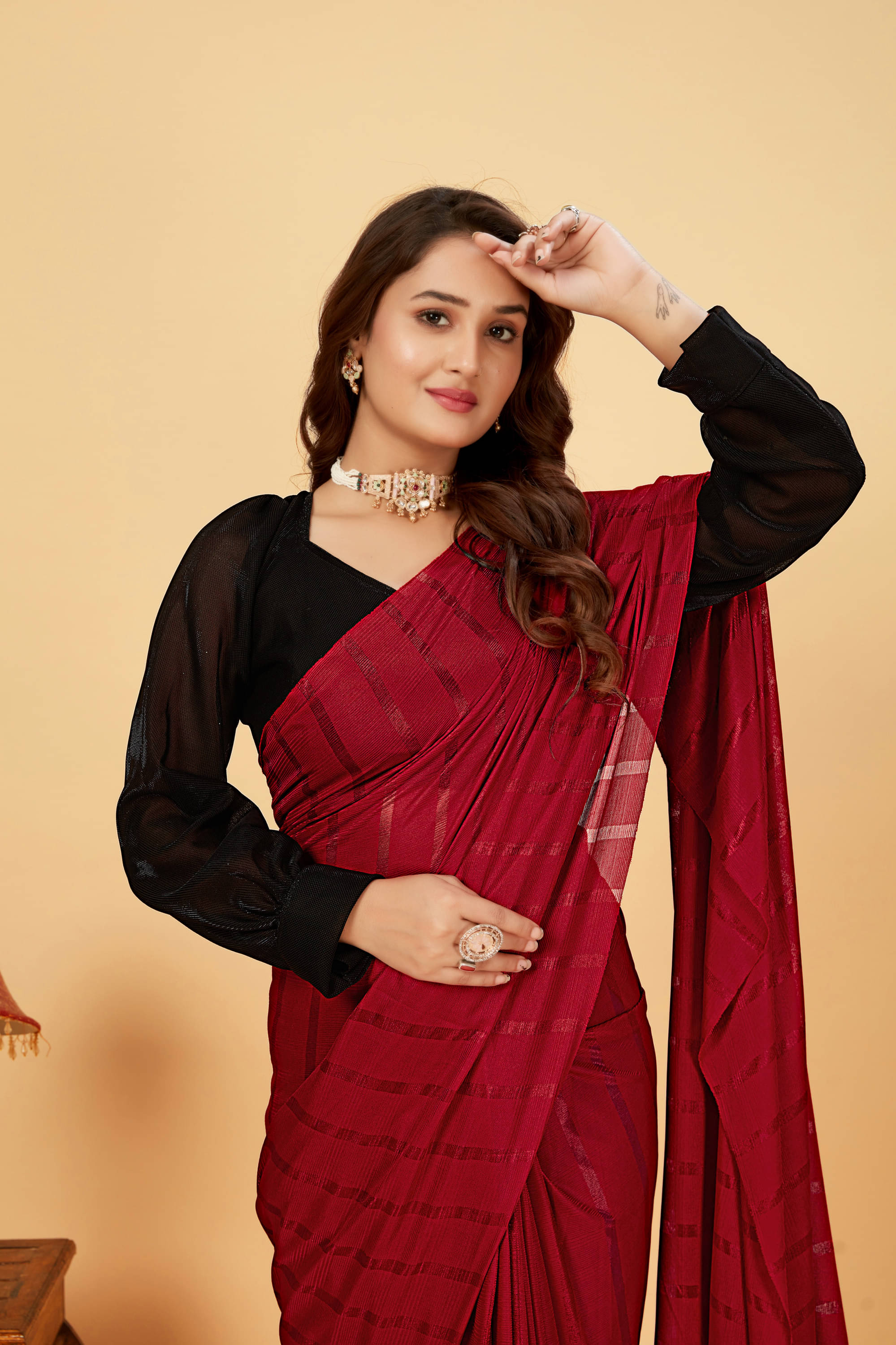 Parmila Fashion Chiffon Striped Saree With Unstitched Blouse Piece ( Red ) Parmila Fashion Chiffon Striped Saree With Unstitched Blouse Piece ( Red )