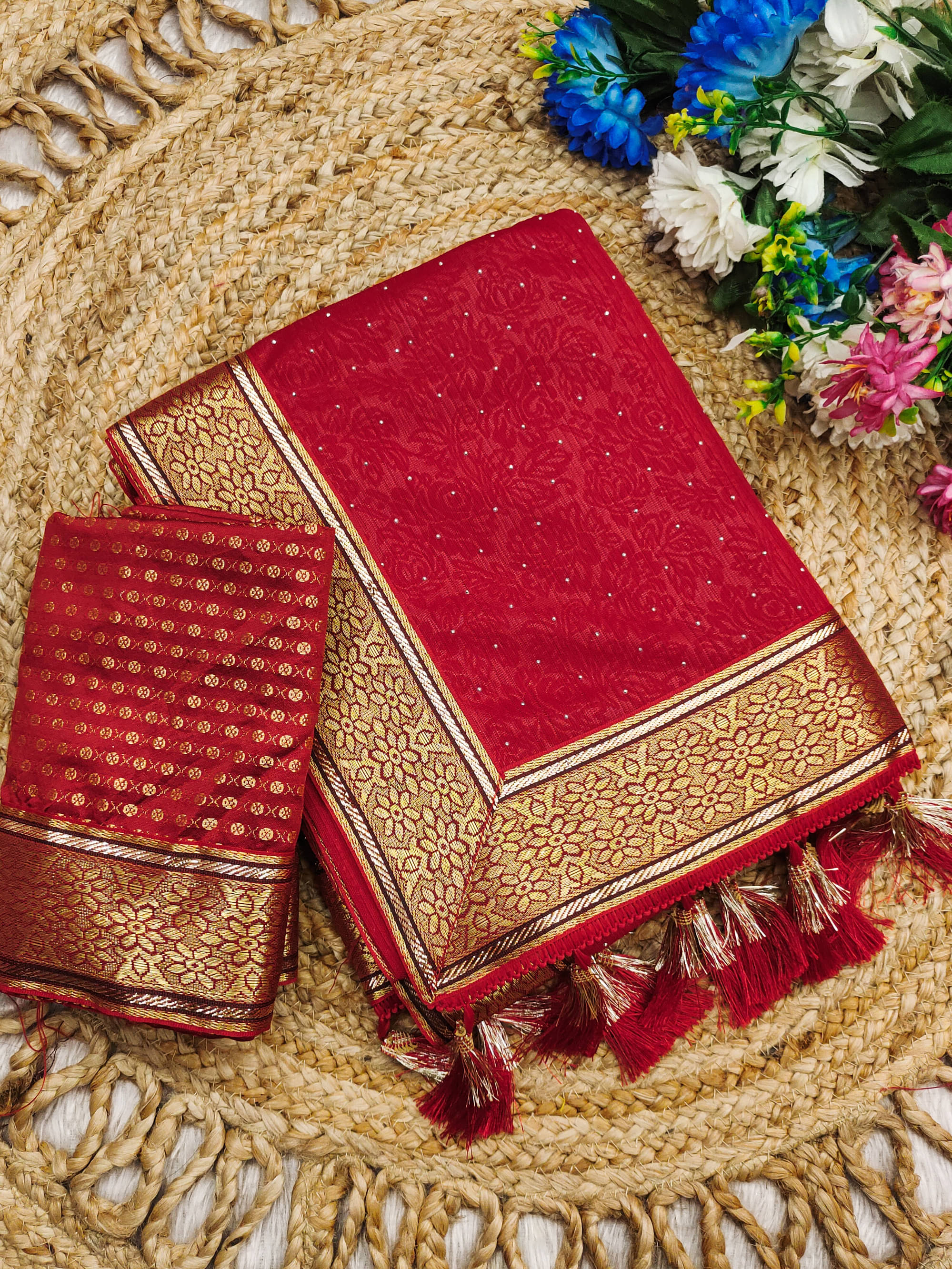 Parmila Fashion Silk Embellished Saree With Unstitched Blouse Piece ( Red ) Parmila Fashion Silk Embellished Saree With Unstitched Blouse Piece ( Red )