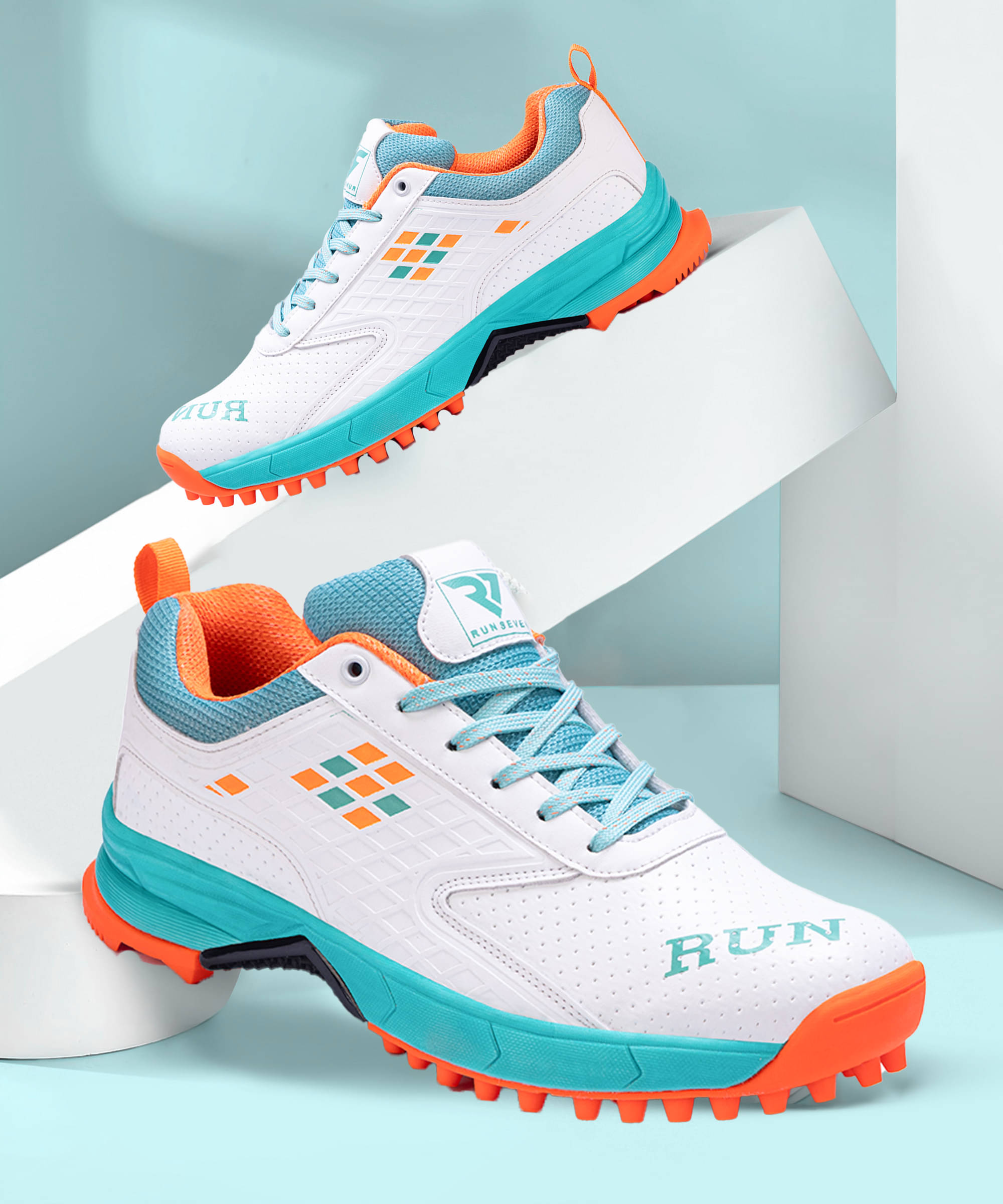 RUN SEVEN Green Cricket Shoes RUN SEVEN Green Cricket Shoes