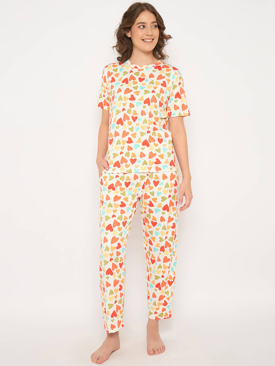     			Camey Cream Viscose Women's Nightwear Nightsuit Sets ( Pack of 1 )