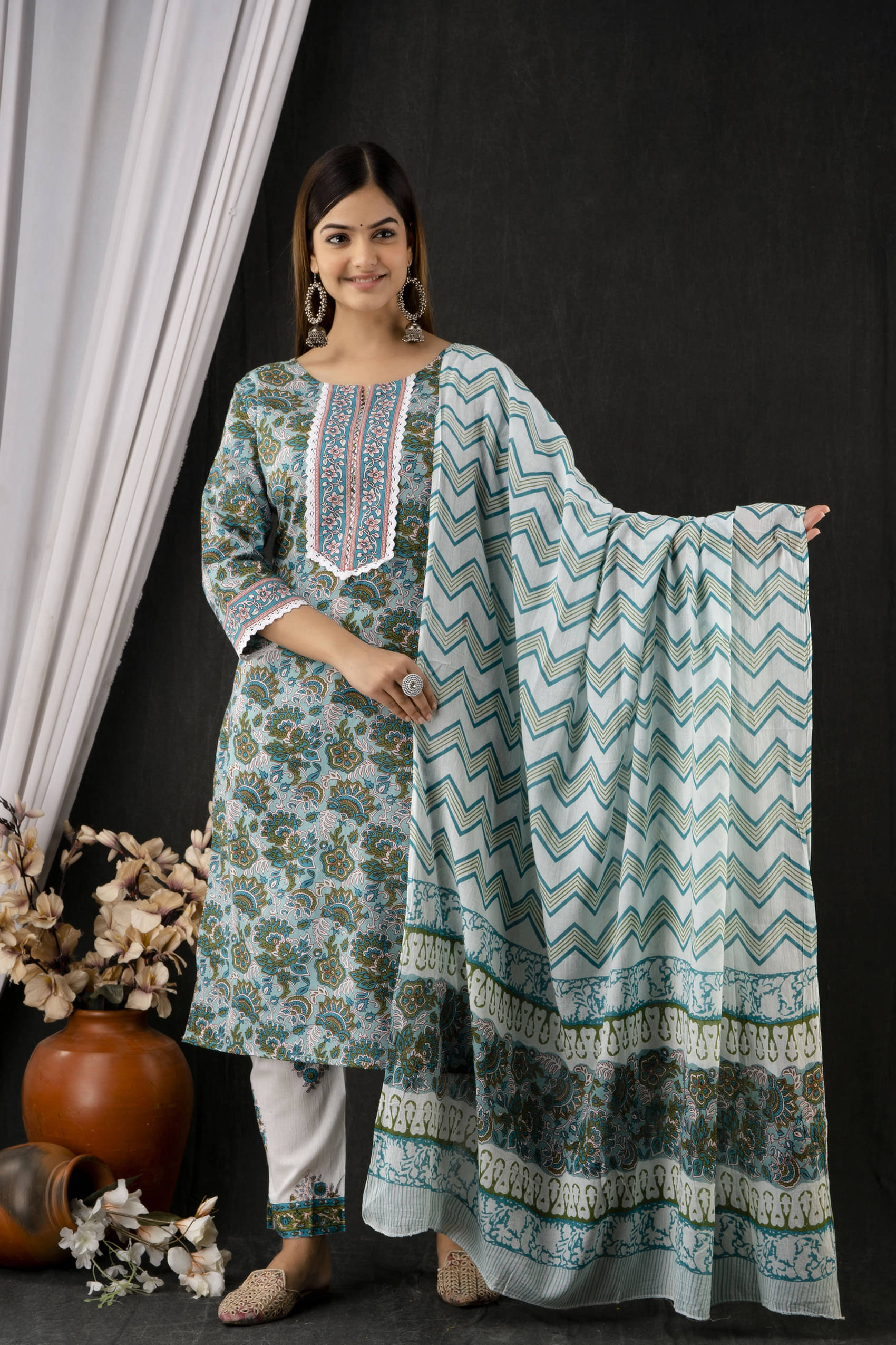 D K W Women's Cotton Printed Kurti With Pants ( Blue )     			D K W Women's Cotton Printed Kurti With Pants ( Blue )