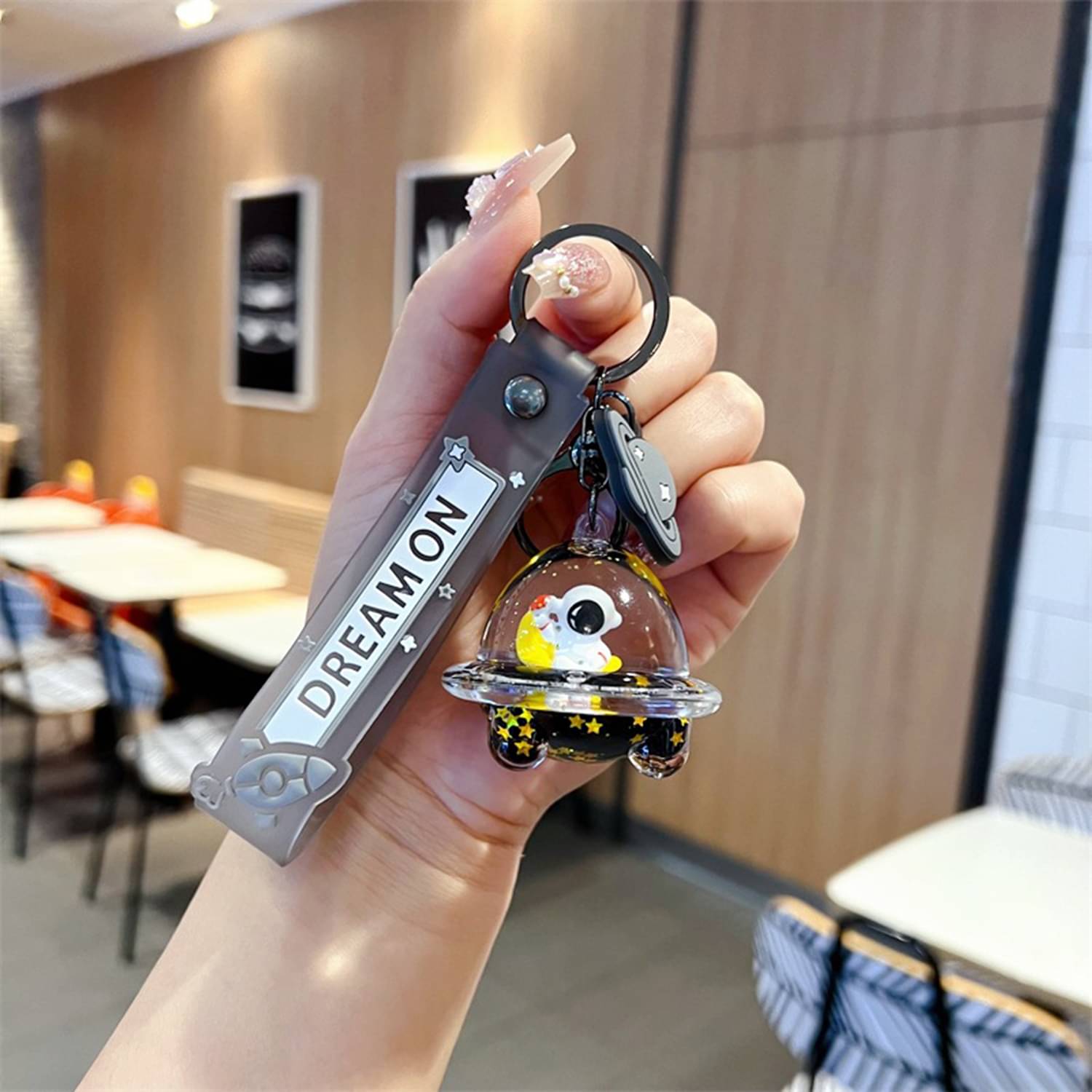     			Flenzy Multi Color Key Chain ( Pack of 1 )