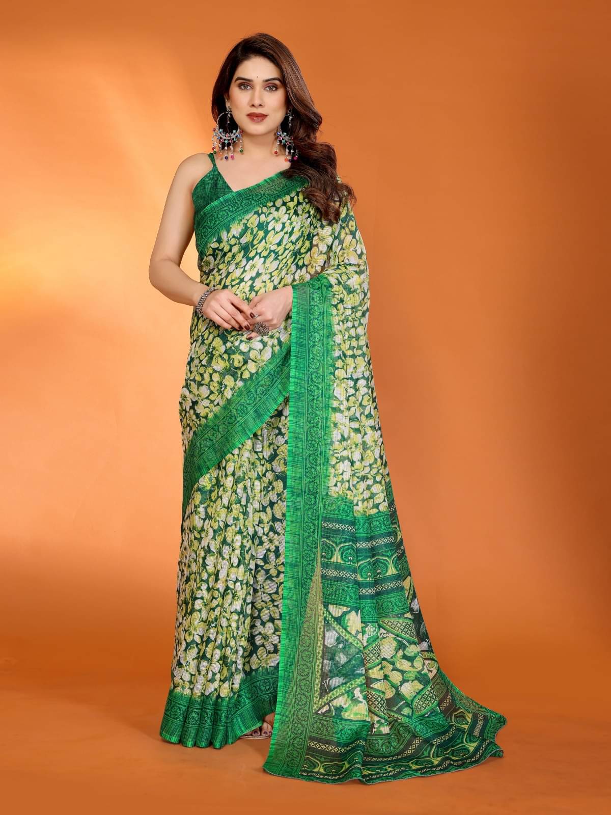 PEER STORE Cotton Printed Saree With Unstitched Blouse Piece ( Green ) PEER STORE Cotton Printed Saree With Unstitched Blouse Piece ( Green )