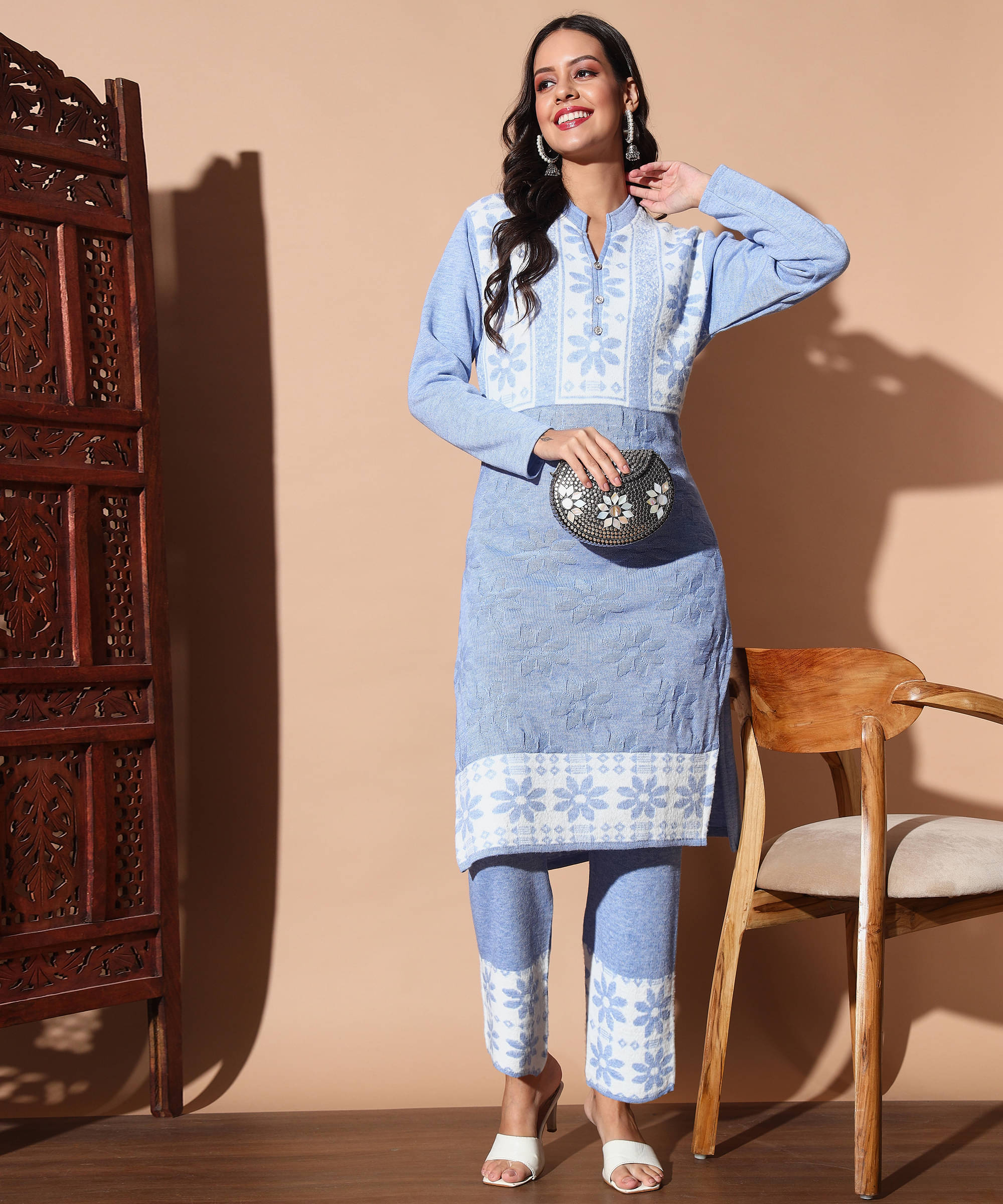     			ZEPPI Women's Woollen Embroidered Kurti With Palazzo ( Multicolor )