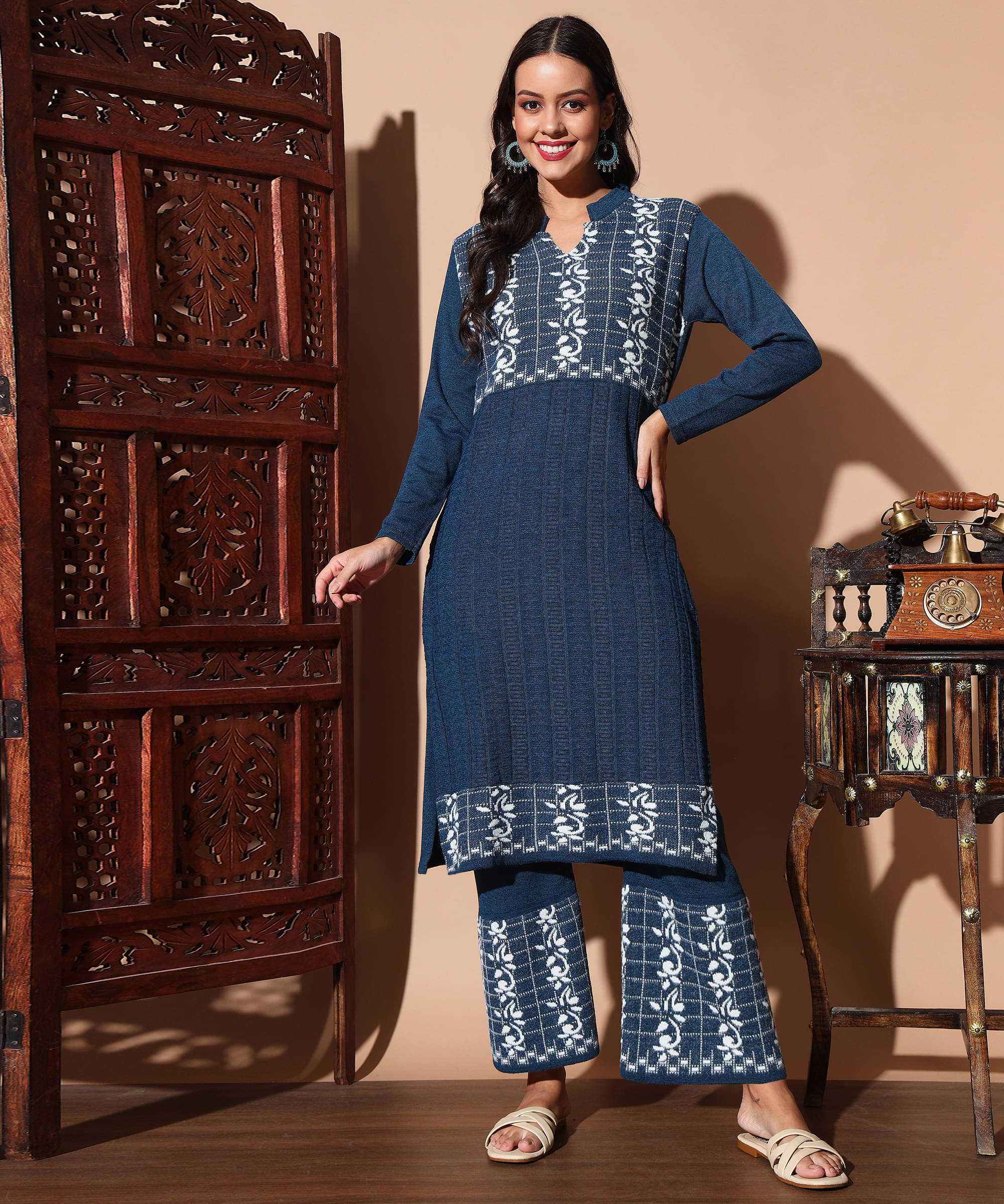     			ZEPPI Women's Woollen Embroidered Kurti With Palazzo ( Multicolor )