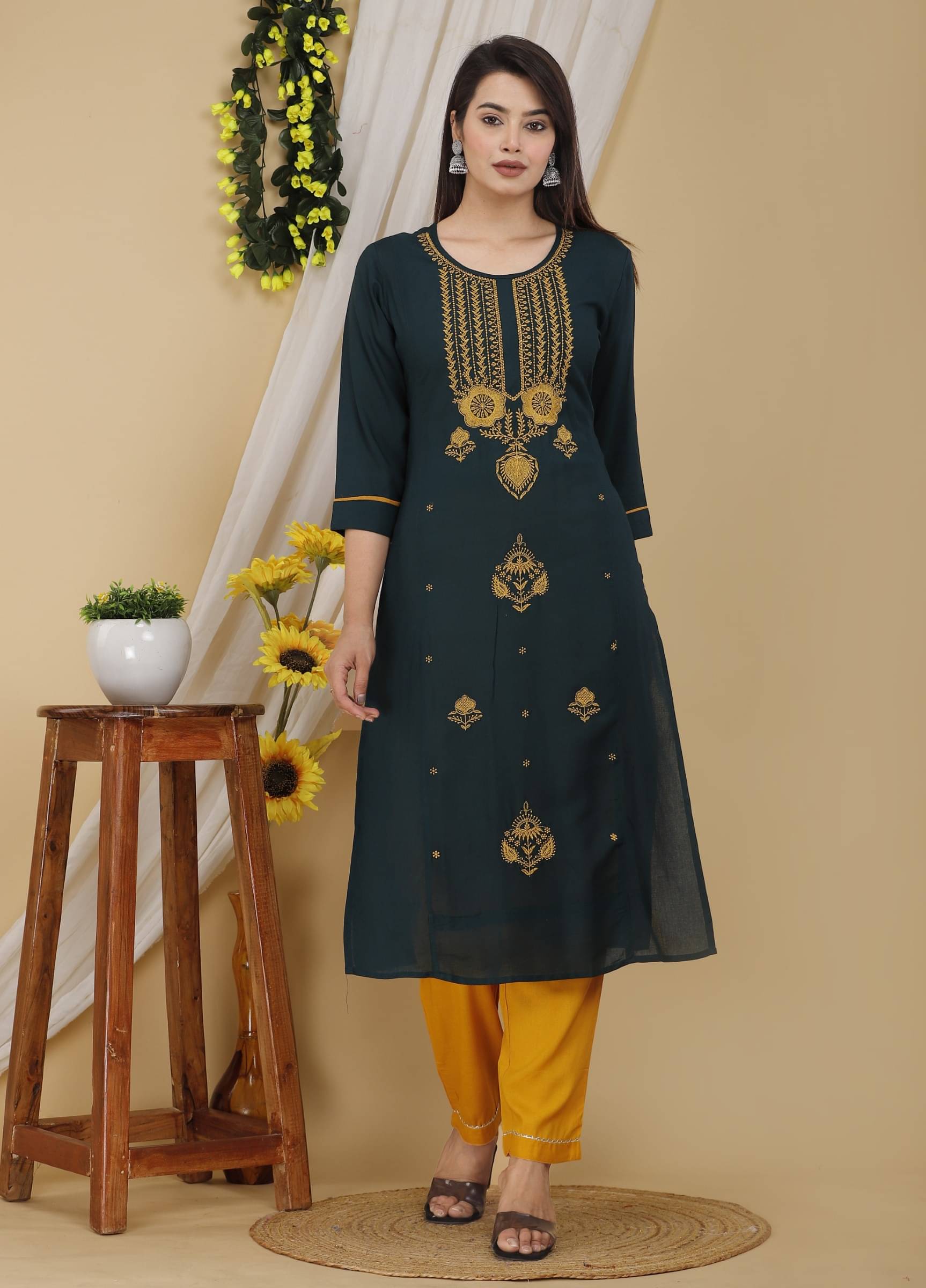     			Mehsoos Women's Cotton Blend Embroidered Straight Kurti - ( Multicolor )