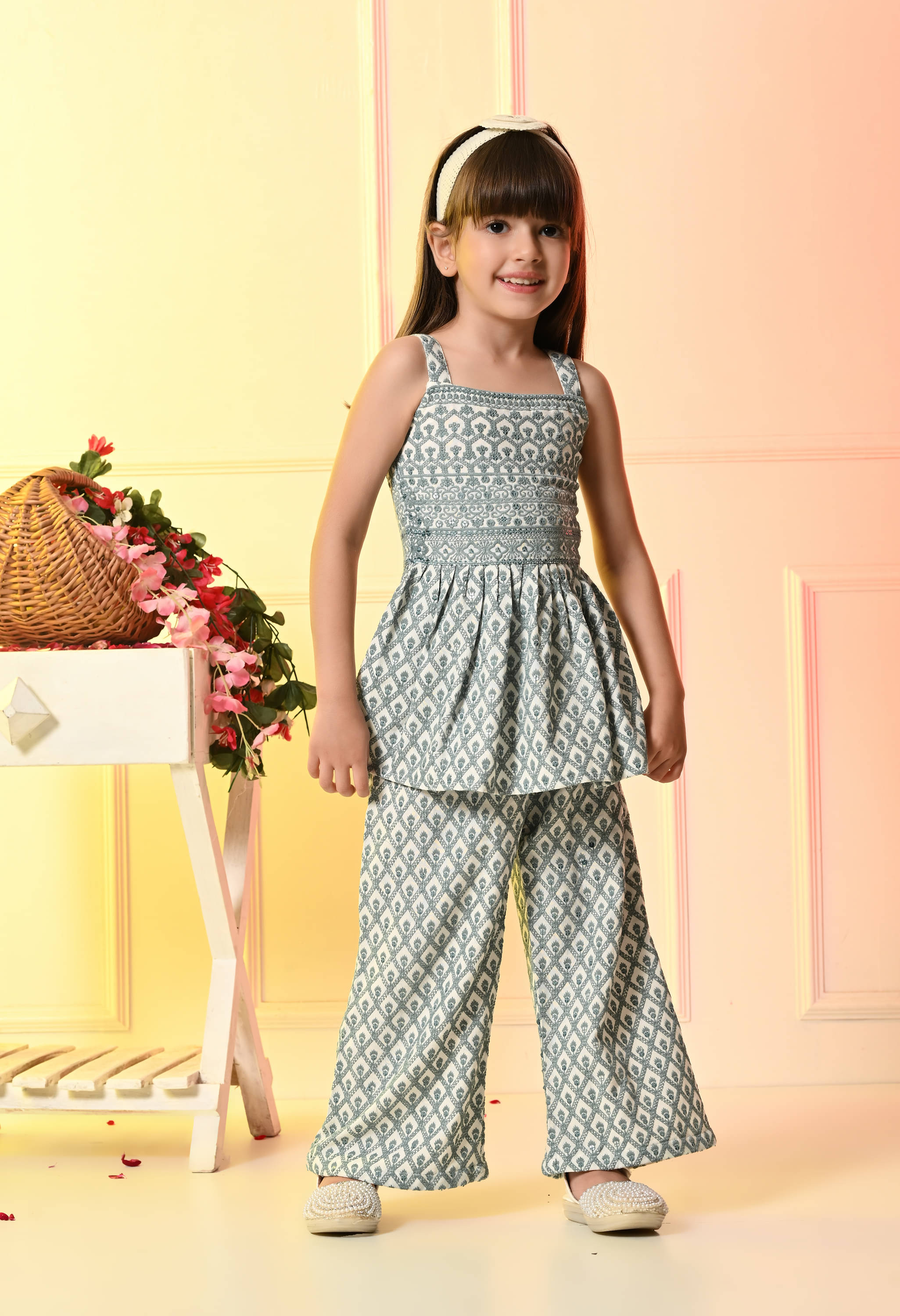     			Muffin Shuffin Girls Viscose Kurta with Trouser ( Pack of 1 , Blue )