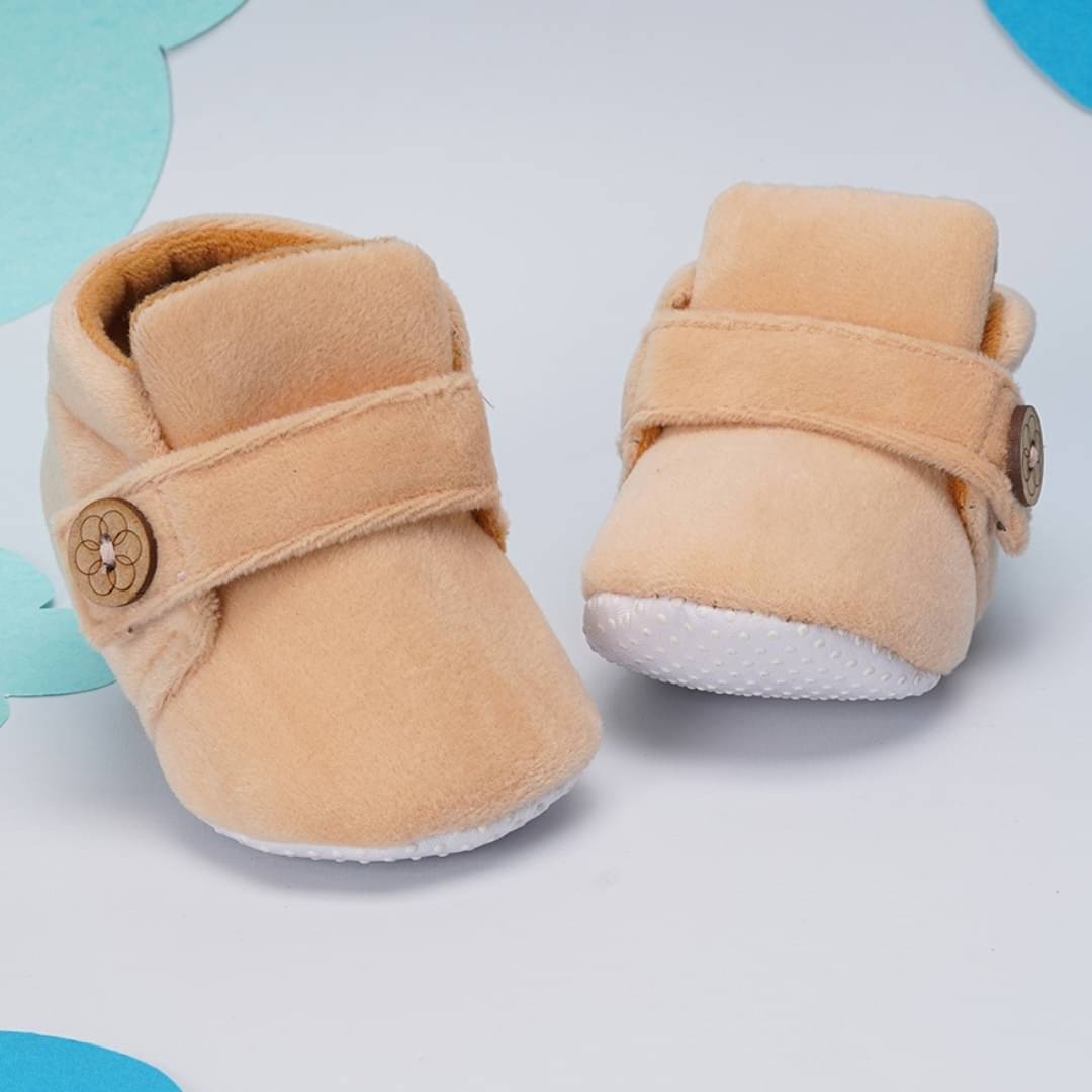     			Neska Moda - Beige Booties For Baby Boy & Baby Girl 6-12 Months ( Pack of 1 )