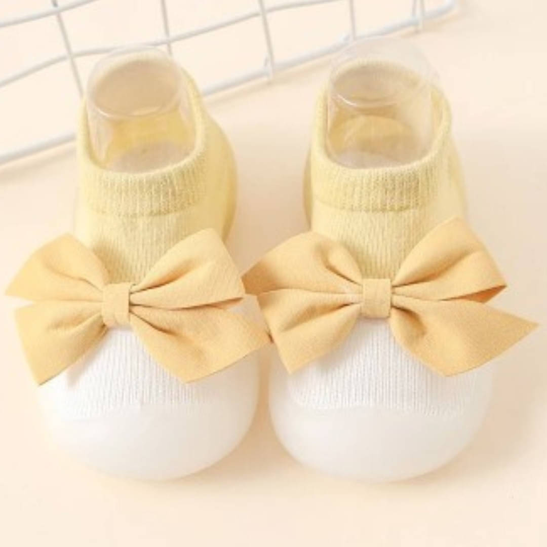     			Neska Moda - Yellow Booties For Baby Girl 6-12 Months ( Pack of 1 )