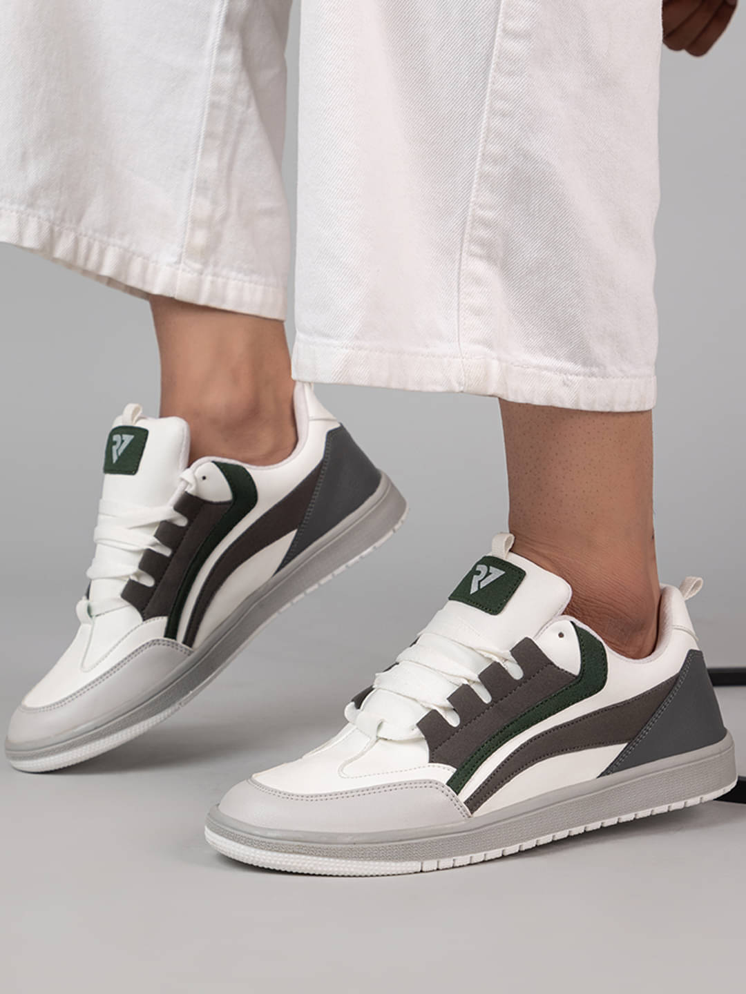     			RUN SEVEN ( by GO21 ) Summer Trendy Outdoor Stylish Grey Men's Sneakers