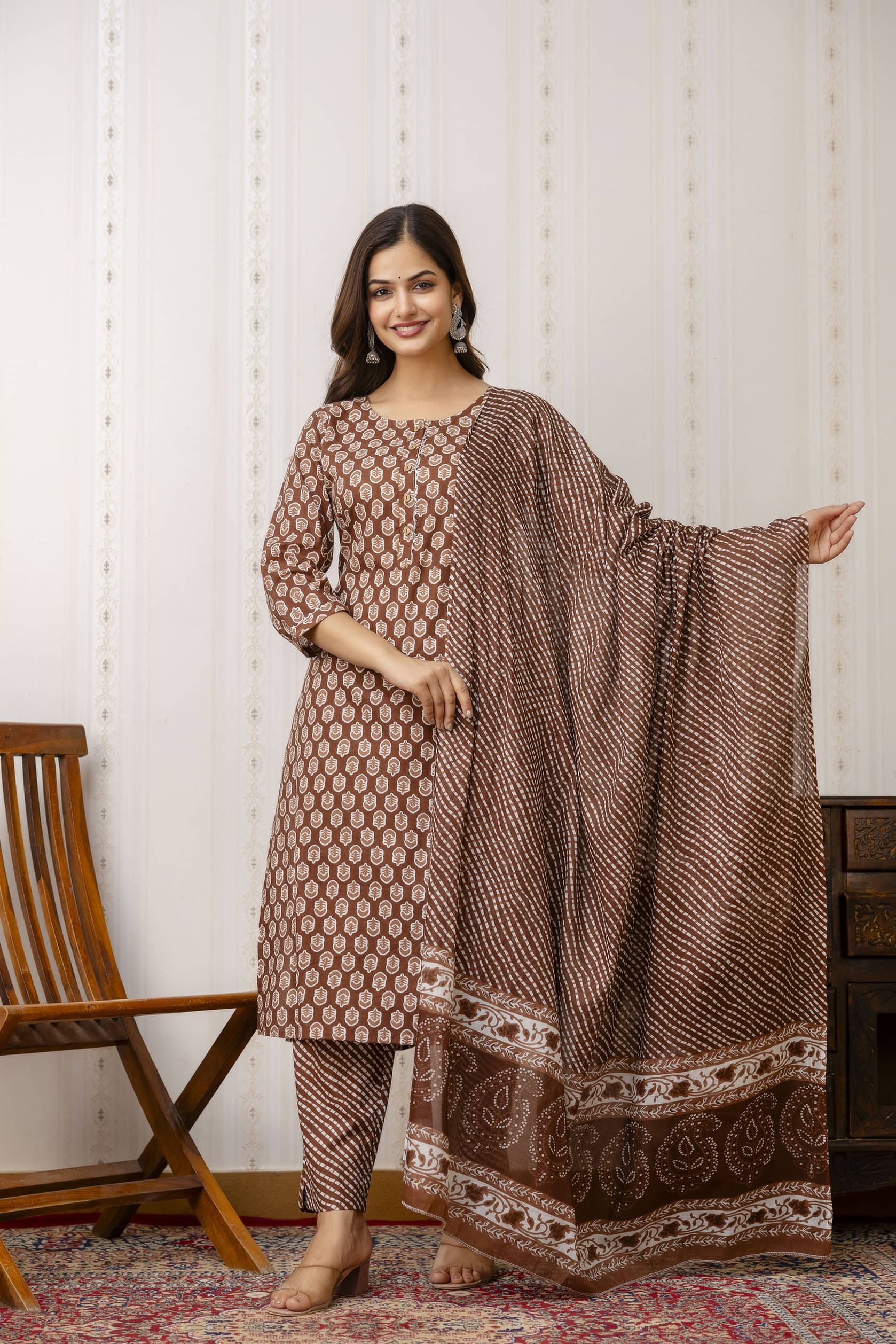     			SHUBH BY PARI Women's Cotton Printed Kurti With Pants ( Multicolor )