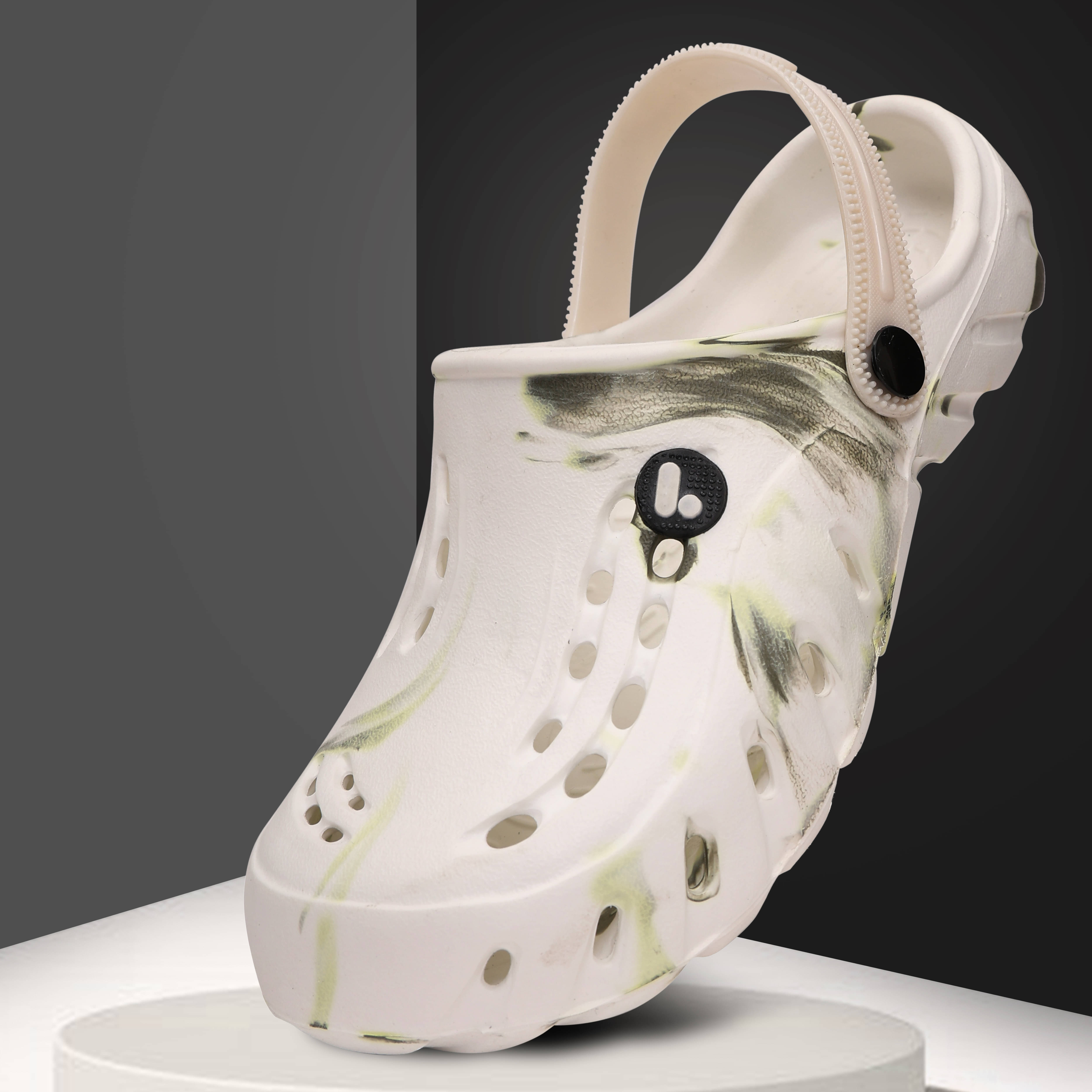     			lyvi Multi Color Men's Slide Flip Flop