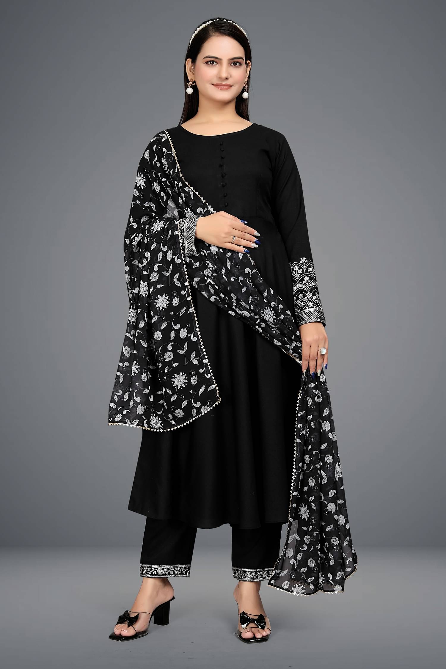     			Apnisha Women's Rayon Embroidered Kurti With Pants ( Black )