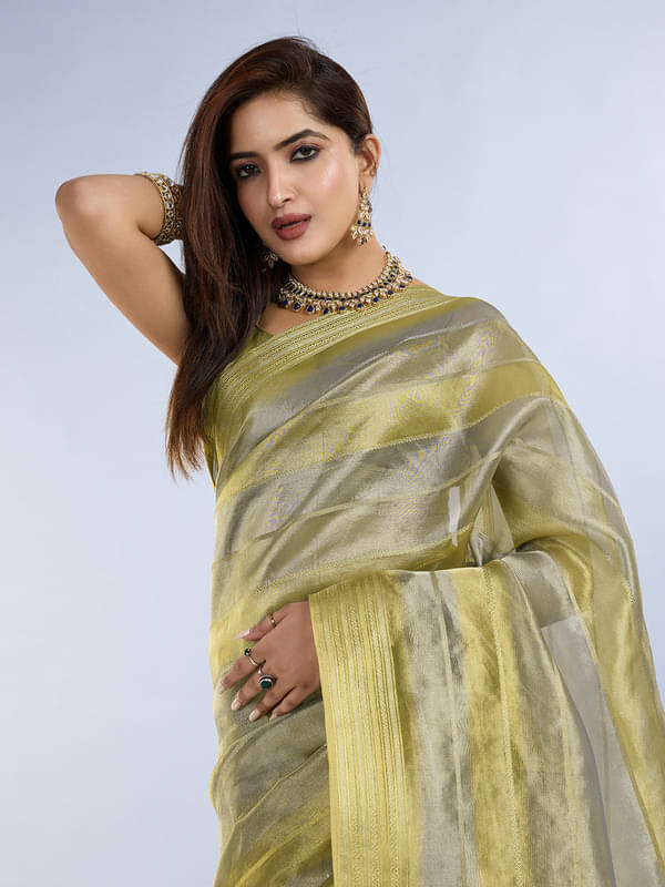     			Doi Moi Tissue Woven Saree With Unstitched Blouse Piece ( Green )