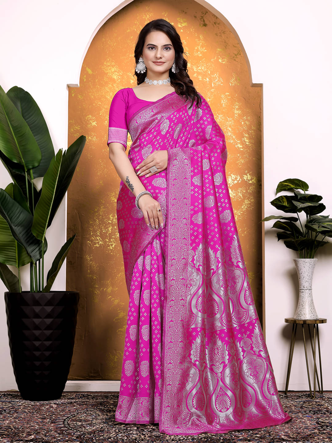     			Kanooda Prints Banarasi Silk Embellished Saree With Unstitched Blouse Piece ( Rani )