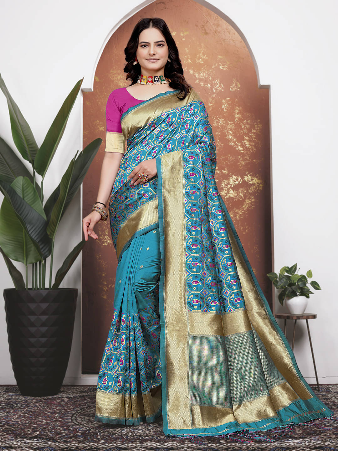 Kanooda Prints Banarasi Silk Embellished Saree With Unstitched Blouse Piece ( Teal ) Kanooda Prints Banarasi Silk Embellished Saree With Unstitched Blouse Piece ( Teal )