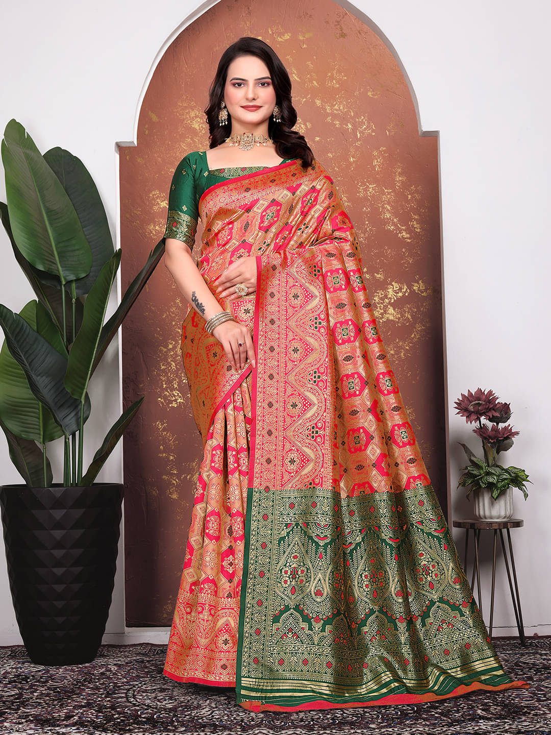 Kanooda Prints Banarasi Silk Embellished Saree With Unstitched Blouse Piece ( Peach ) Kanooda Prints Banarasi Silk Embellished Saree With Unstitched Blouse Piece ( Peach )