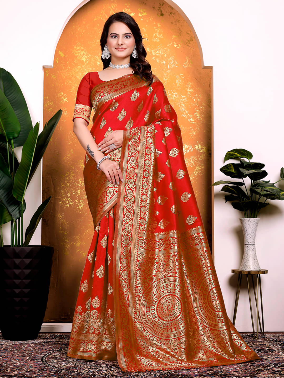Kanooda Prints Banarasi Silk Embellished Saree With Unstitched Blouse Piece ( Red ) Kanooda Prints Banarasi Silk Embellished Saree With Unstitched Blouse Piece ( Red )