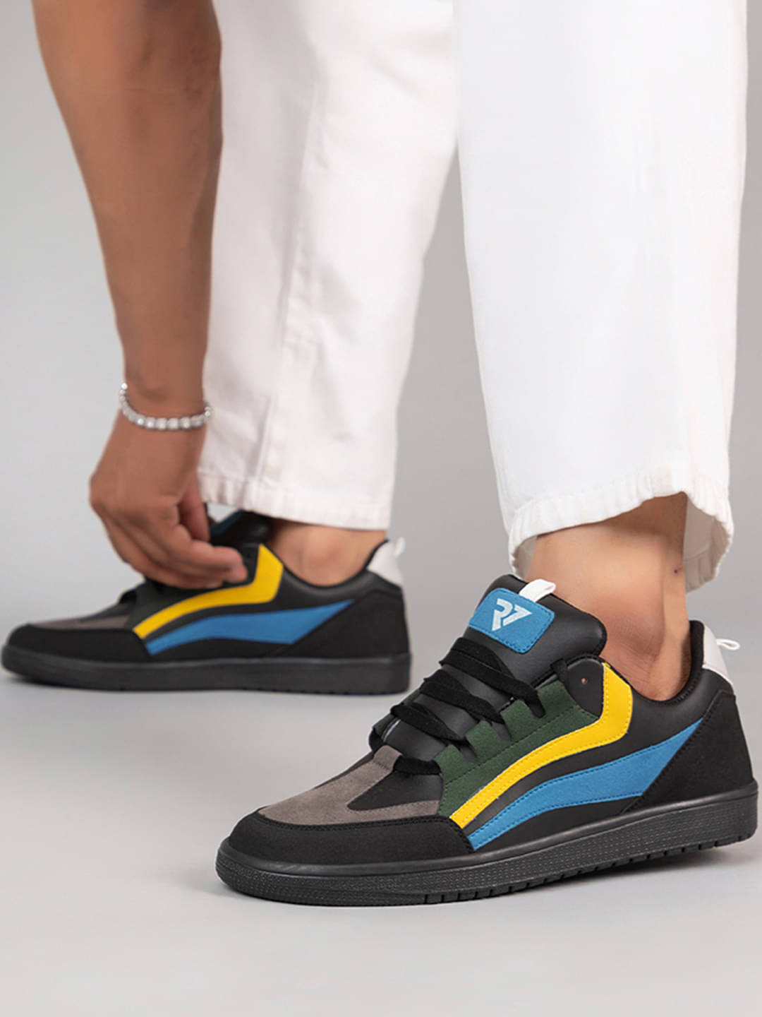     			RUN SEVEN ( by GO21 ) Summer Trendy Outdoor Stylish Black Men's Sneakers