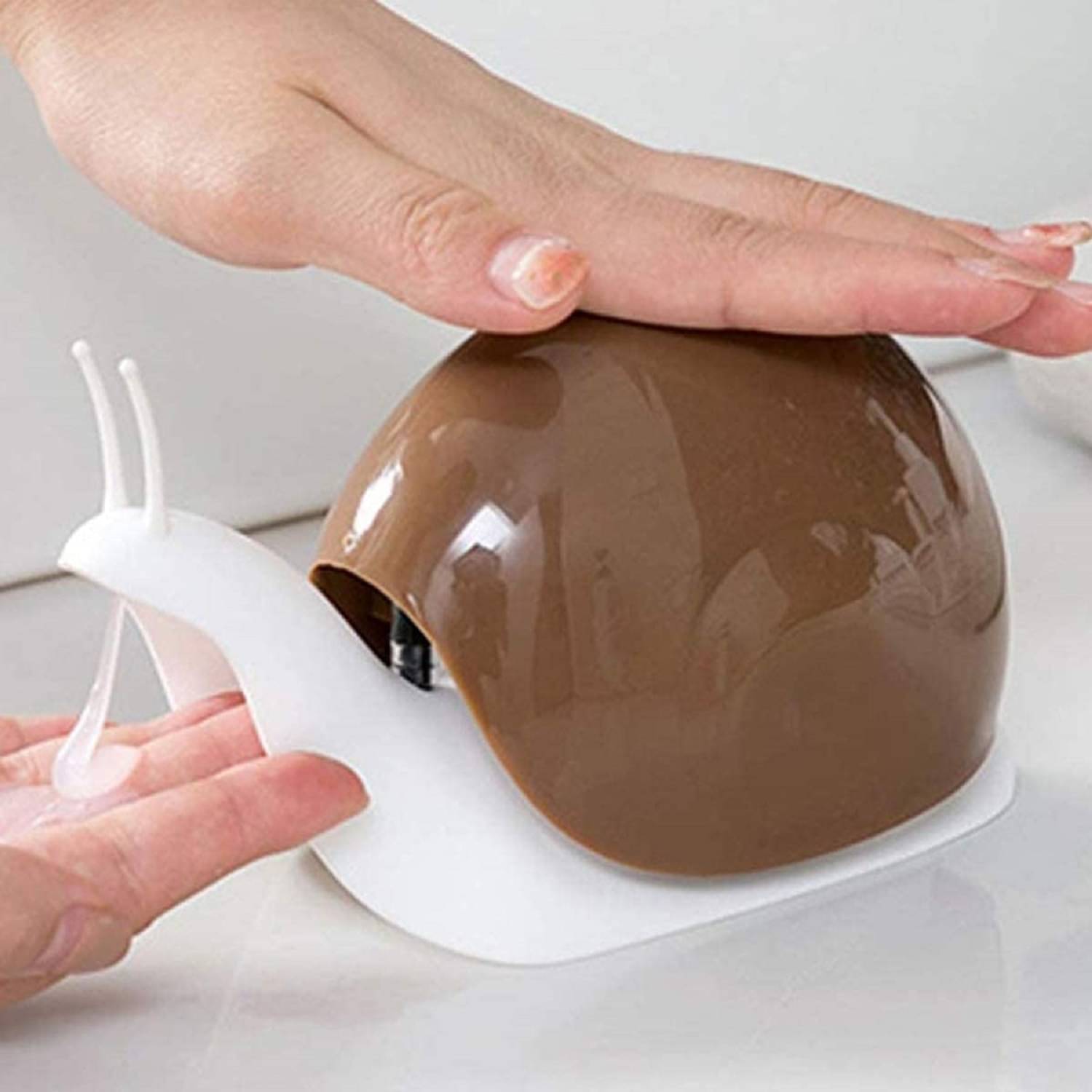     			Skindora - Soap Dispenser 1