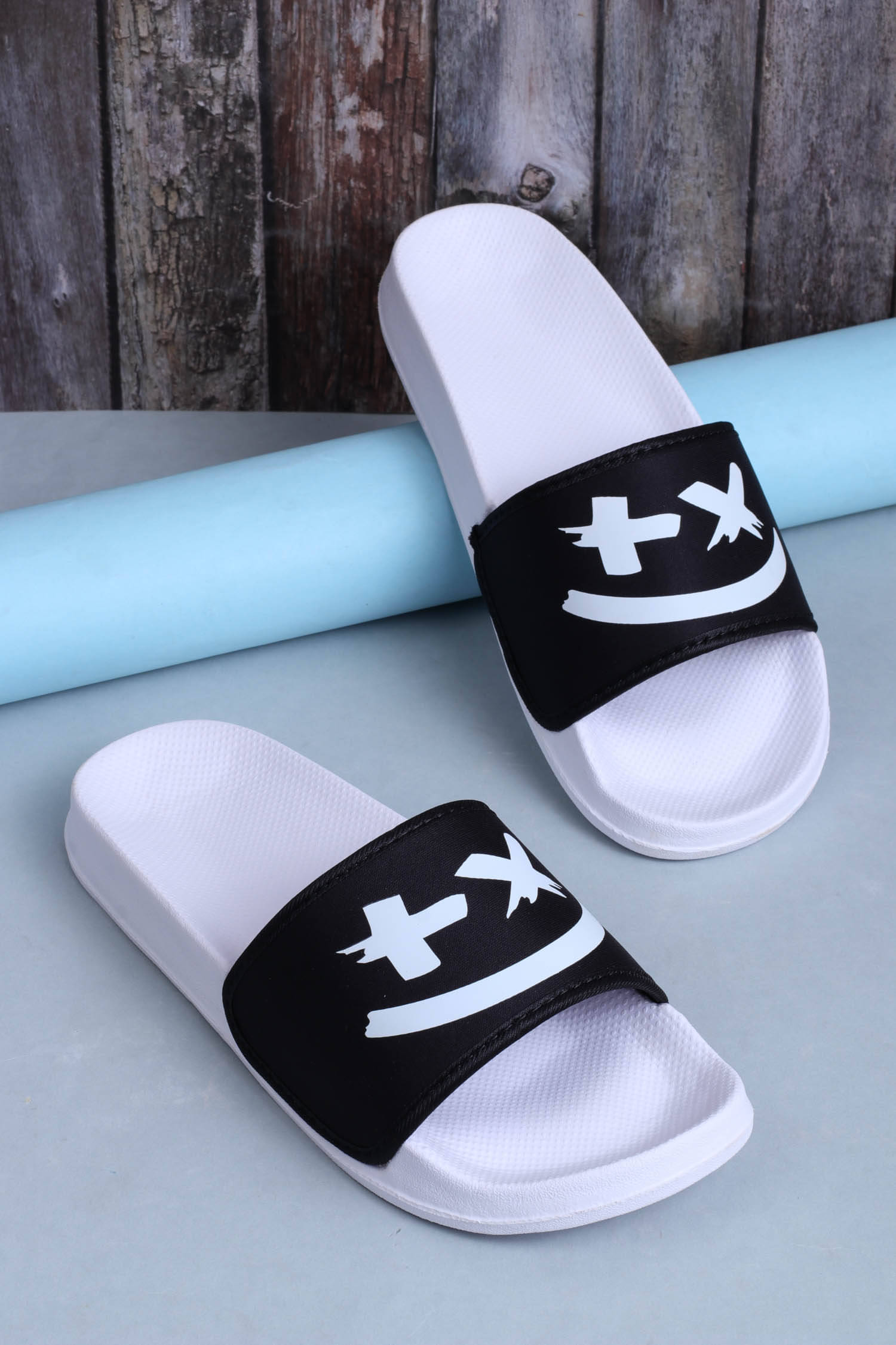     			Stunt Black Men's Slide Flip Flop