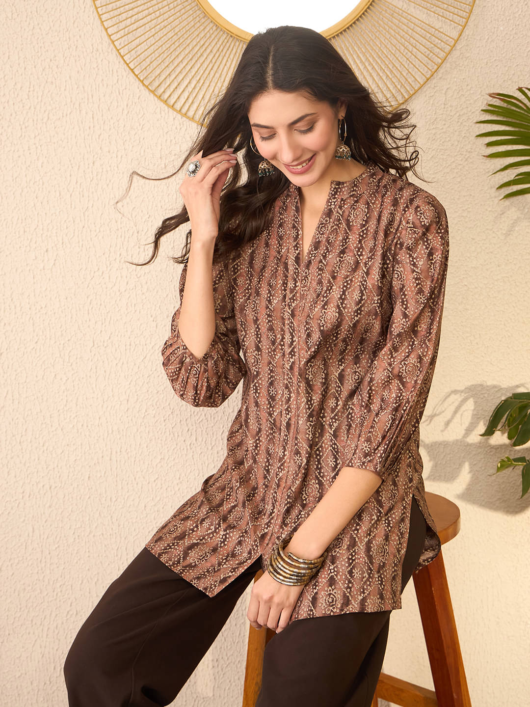     			Vaamsi Women's Cotton Blend Regular Top ( Brown )
